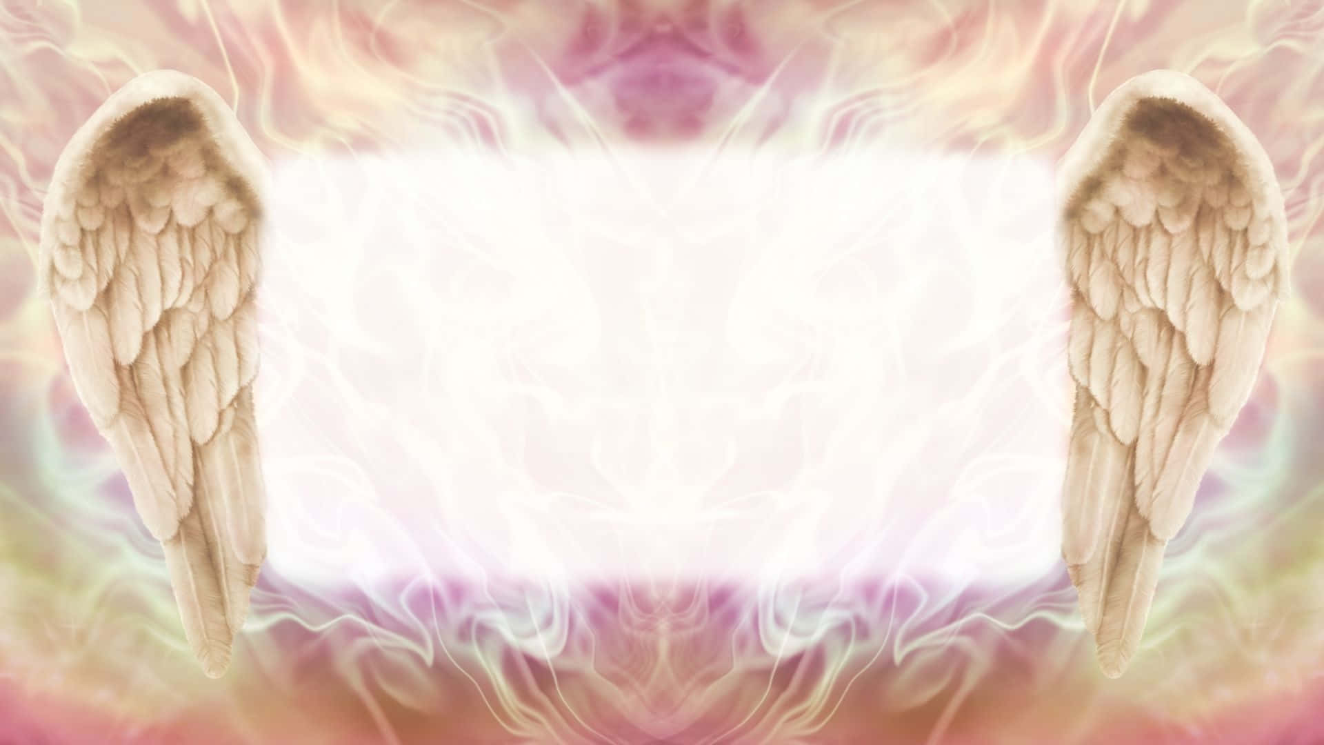 天使 桌布 壁紙 — 對稱的天使翅膀框住一個發光的白色中心，背景是旋轉的粉彩煙霧。