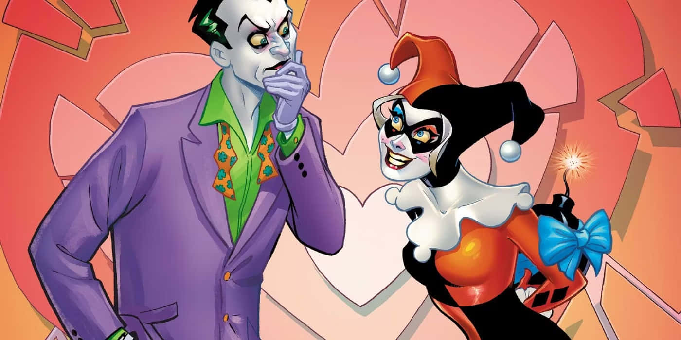 Harley Quinn And Joker Cartoon 桌布 壁紙 — 小丑和哈莉·奎茵一起站在破碎的心形背景前，兩人都以充滿活力的漫畫風格露出頑皮的笑容。