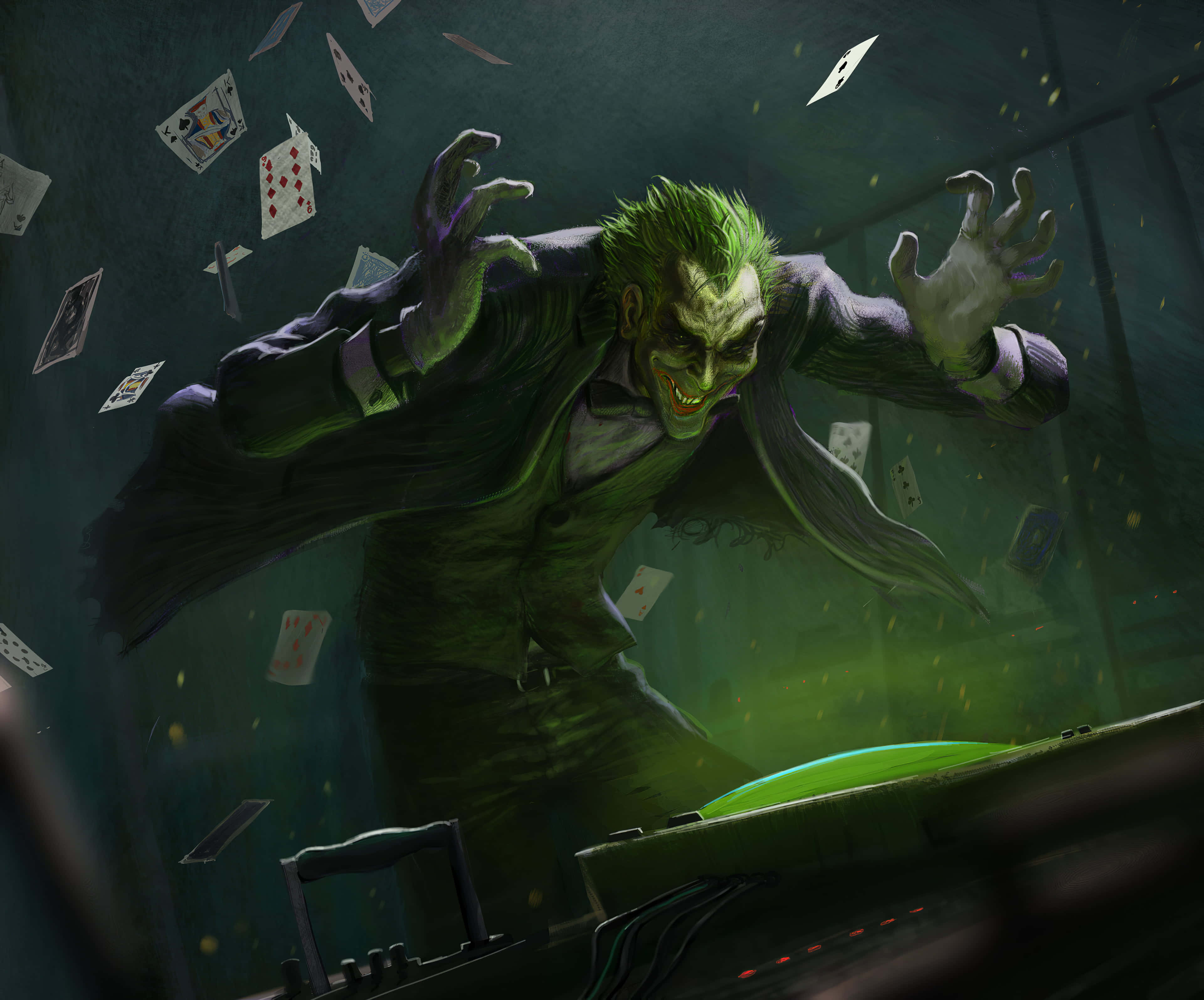Joker Card 桌布 壁紙 — 小丑在混亂的綠色燈光房間中爆發，撲克牌在他周圍瘋狂爆炸。