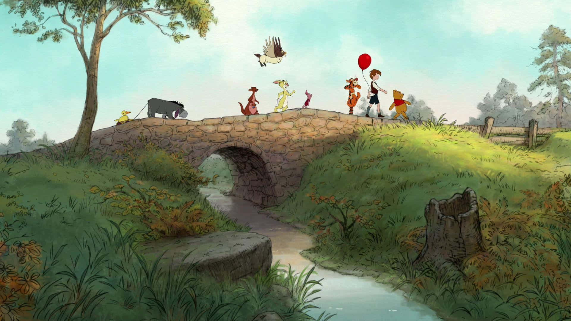 winnie the pooh 桌布 壁紙 — 小熊維尼和朋友們在柔和的藍天下，穿過茂密綠色森林中溪流上的石橋。