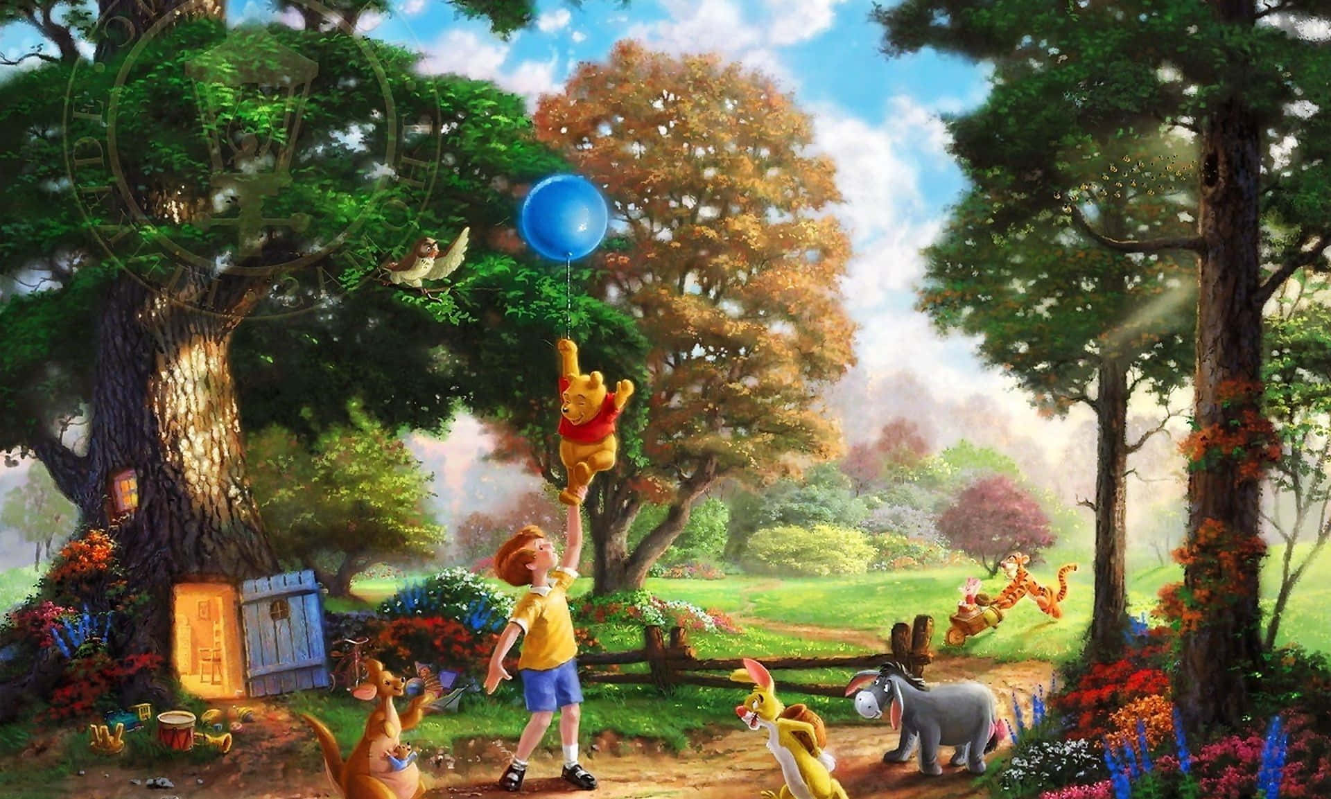 winnie the pooh 桌布 壁紙 — 小熊維尼和朋友們在陽光明媚的森林裡快樂地玩耍，帶著藍色氣球和色彩繽紛的花朵。