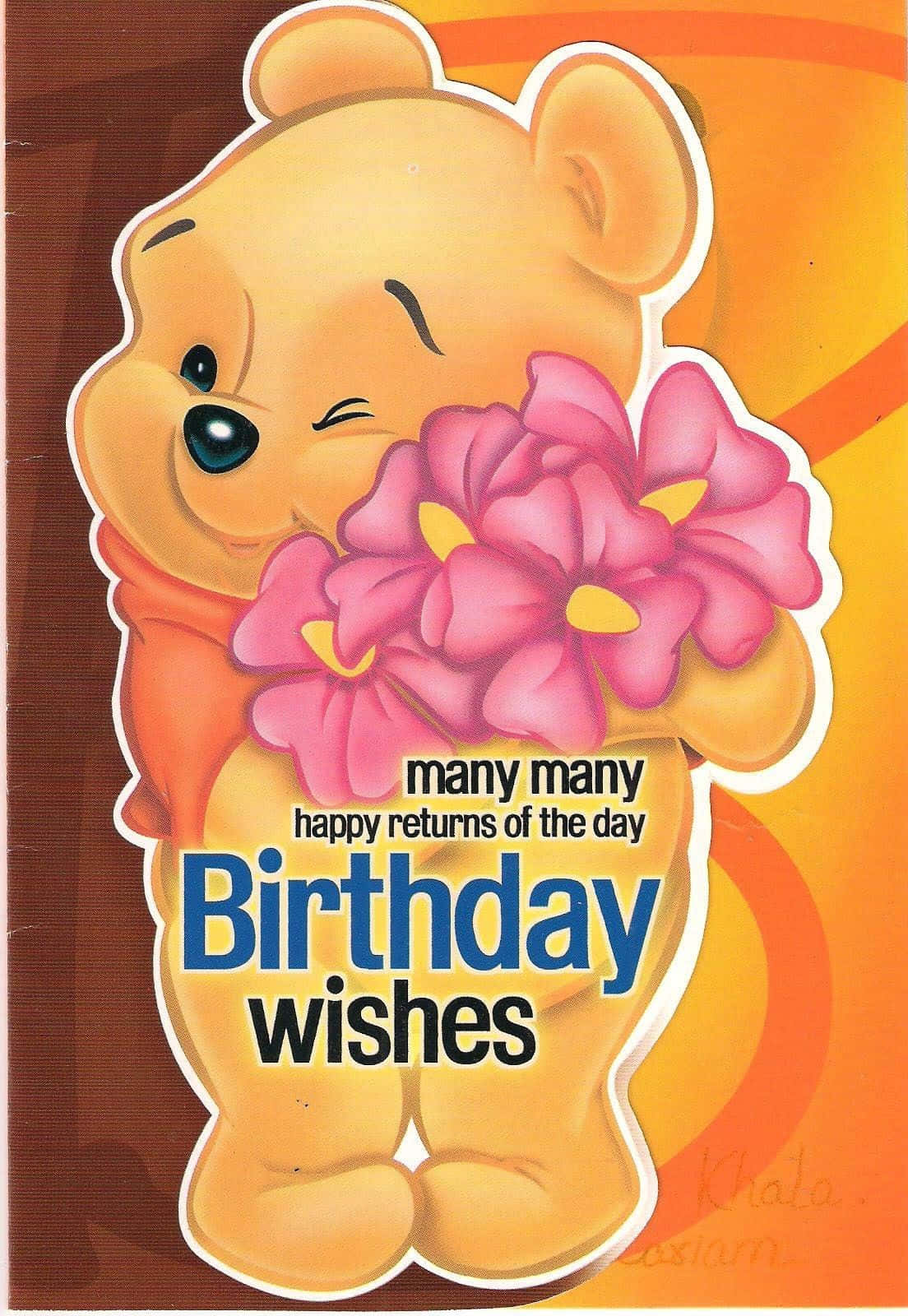 Birthday Wishes 桌布 壁紙 — 小熊維尼在溫暖的橙色漸層背景上眨眼，手持粉紅色花朵，並有生日文字。