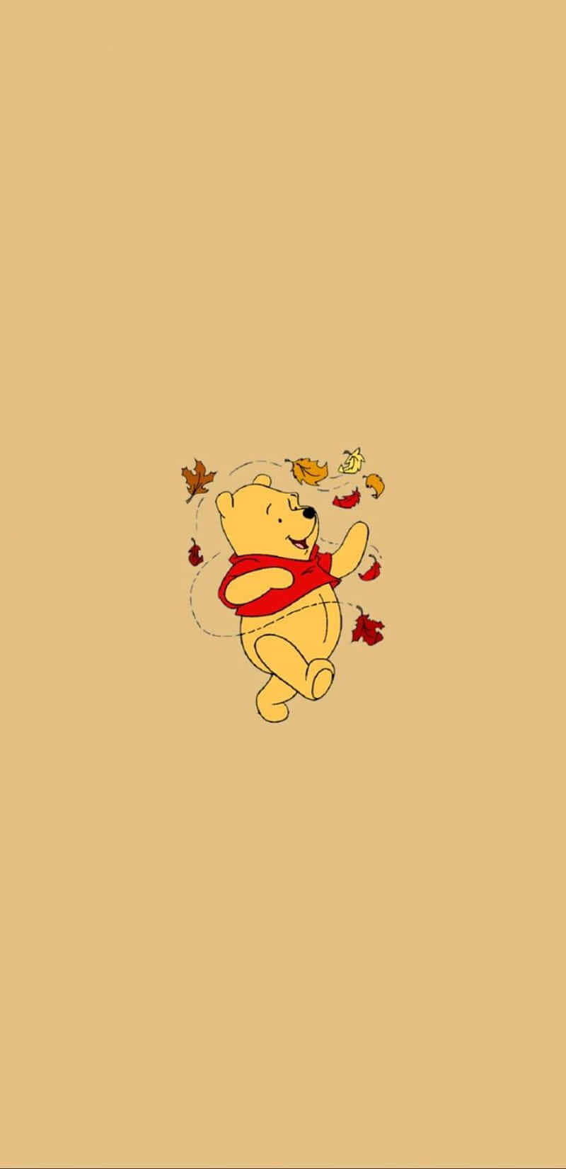 Winnie The Pooh Aesthetic 桌布 壁紙 — 小熊維尼在純米色背景前，開心地跳過飄落的秋天樹葉。