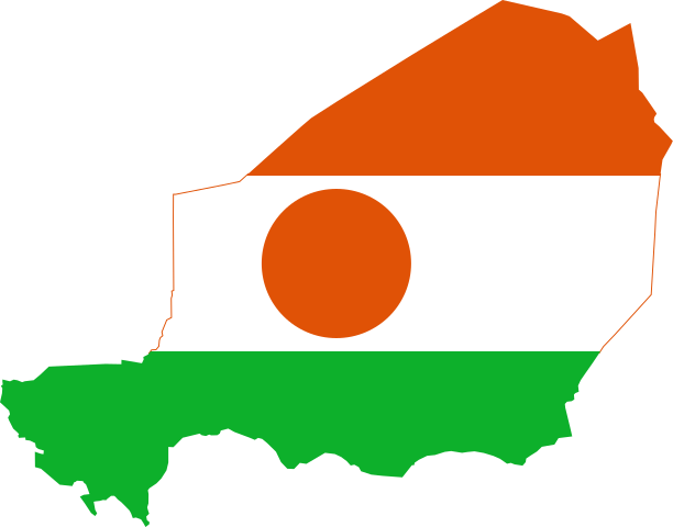 Niger 桌布 壁紙 — 尼日地圖輪廓填充其國旗顏色橙色、白色、綠色和橙色圓圈。