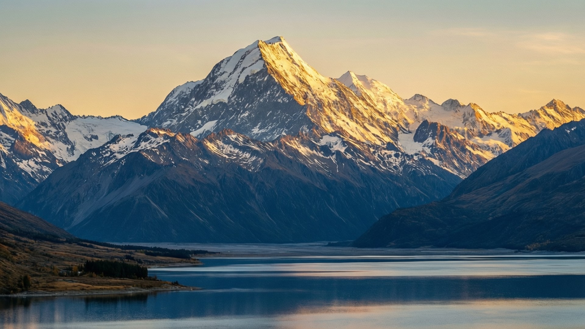 山巒日出全景 壁紙
