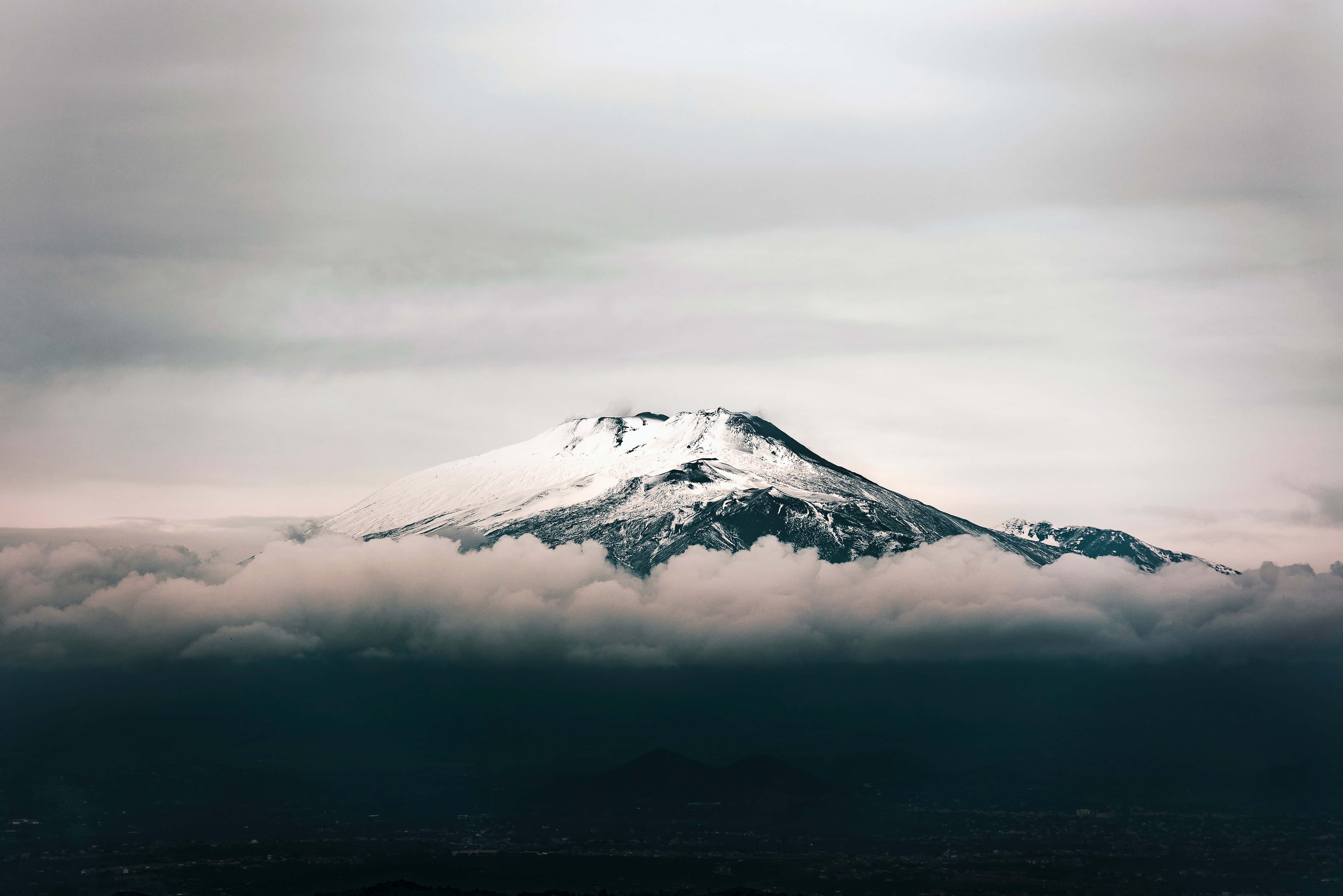 山景背景 壁紙