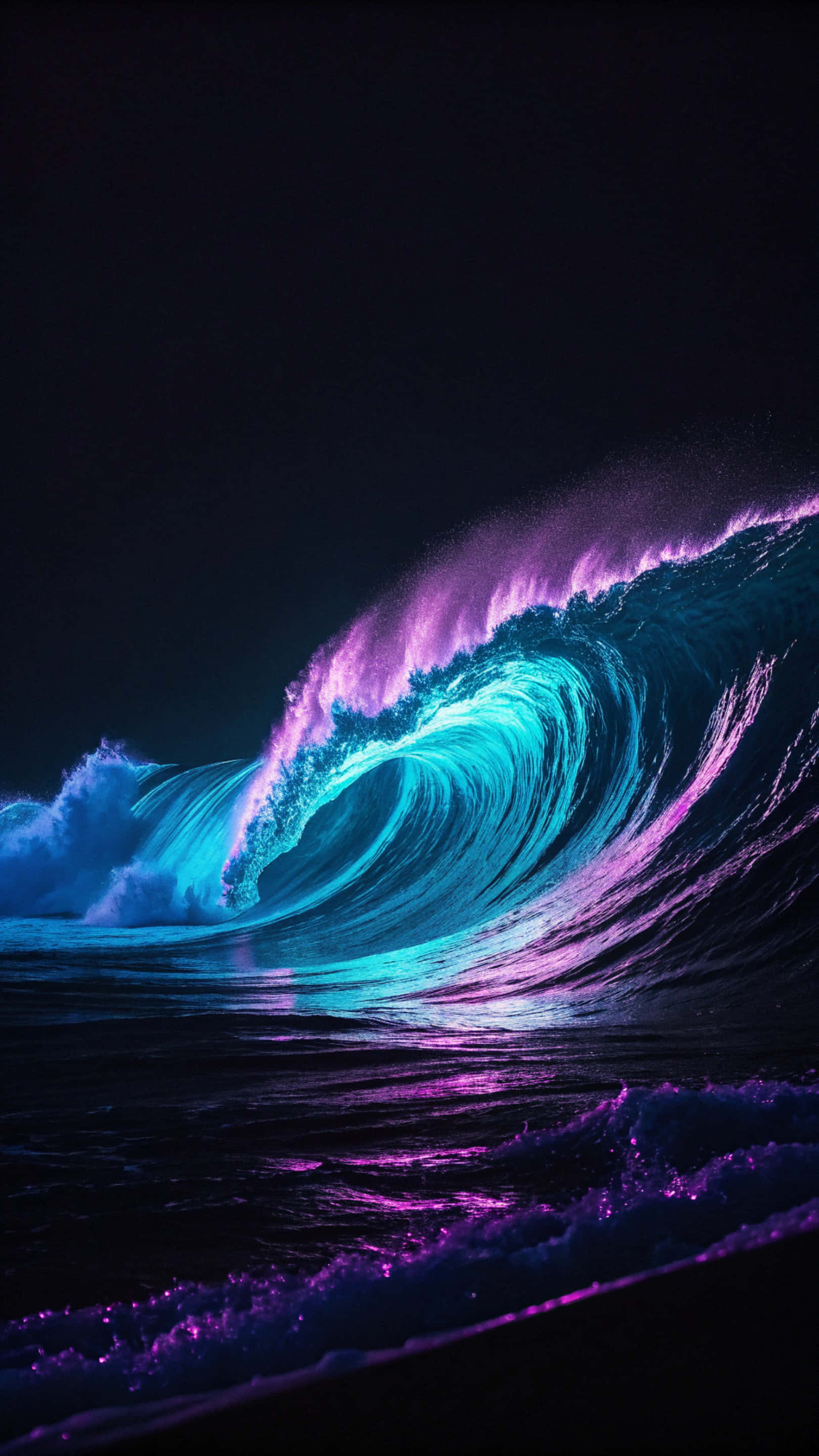 漸層 桌布 壁紙 — 巨大的海浪在漆黑的夜空中捲起霓虹藍和紫色。
