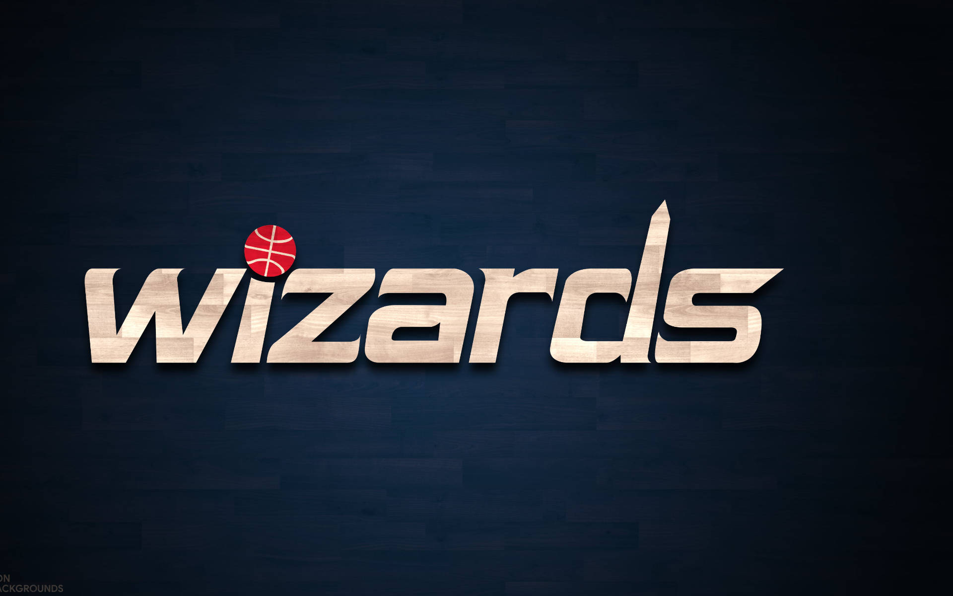 Wizards 桌布 壁紙 — 巫師籃球隊標誌，金屬字體，字母 'i' 上方有一個紅色籃球，背景為深藍色紋理。