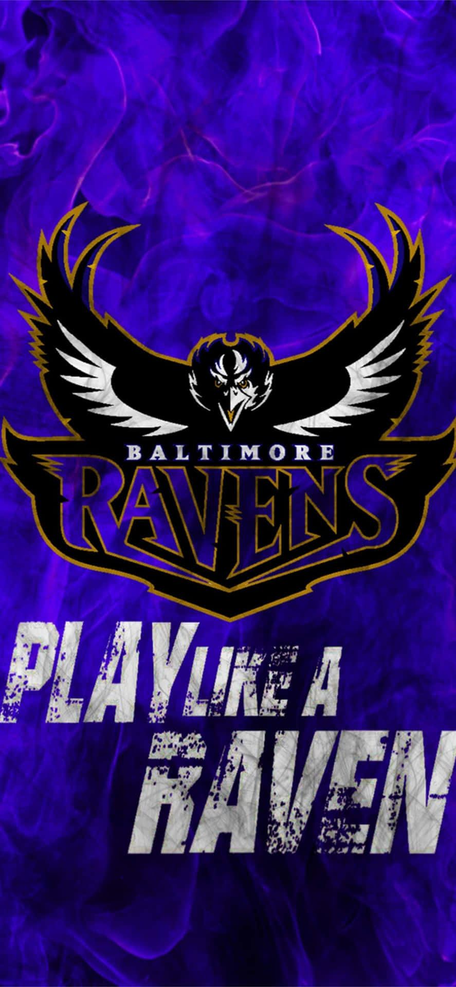 巴爾的摩烏鴉隊標誌，有烏鴉翅膀，背景是紫色煙霧，文字 play like a raven。 — 巴爾的摩烏鴉隊 GIF 壁紙