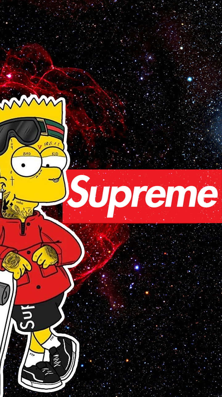 Supreme Cartoon 桌布 壁紙 — 巴特·辛普森穿著紅色Supreme外套，站在有星星和紅色氣體雲的宇宙星雲背景前。