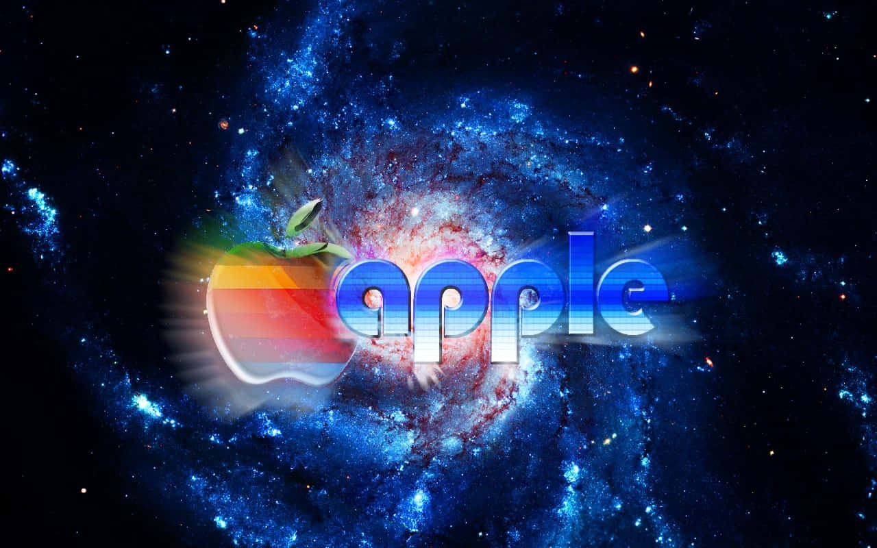桌布 壁紙 — 帶有彩虹漸變和綠色葉子的Apple標誌在充滿星星的旋轉藍色宇宙星雲中明亮閃耀。