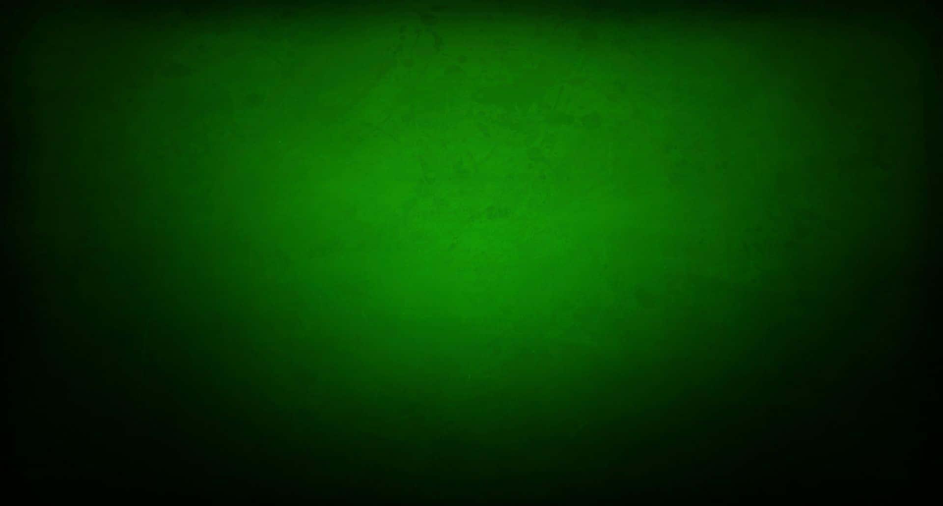 High Resolution Green 桌布 壁紙 — 帶有暗角及細膩紋理的漸變綠色背景。