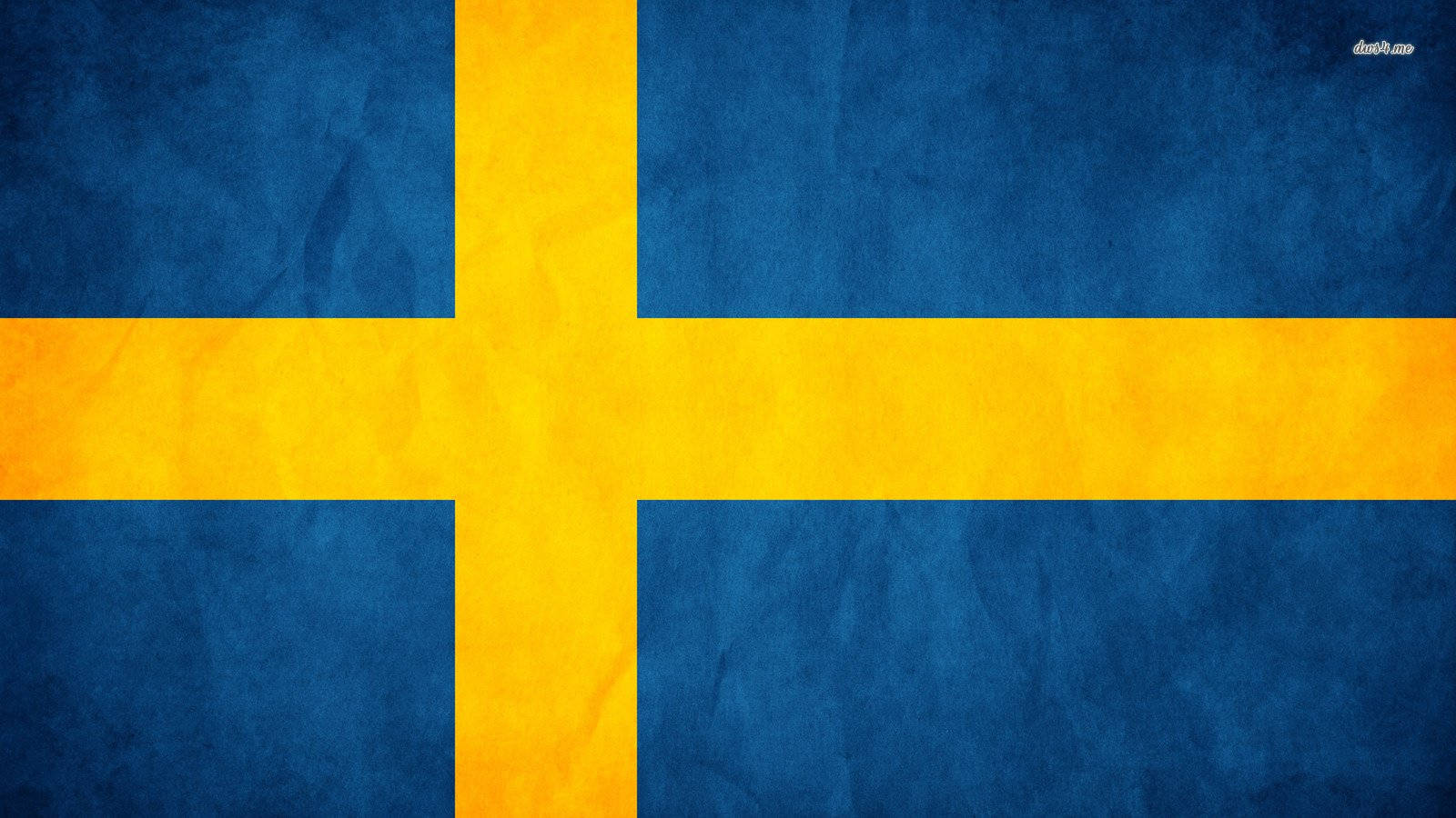 Sweden 桌布 壁紙 — 帶有藍黃十字的紋理瑞典國旗，背景為皺褶布料。