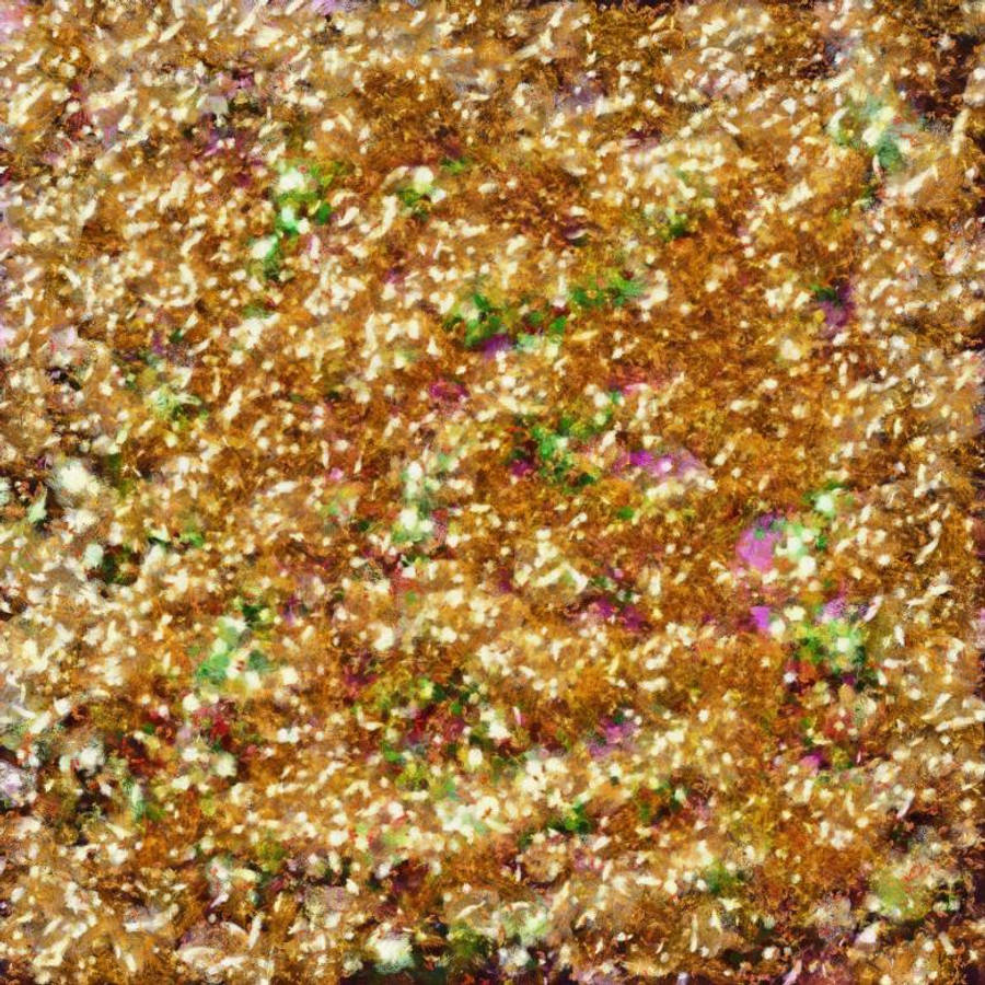 Gold Texture 桌布 壁紙 — 帶有金棕色紋理的抽象圖案，散落著類似碎花瓣或亮粉的綠色和紫色斑點。