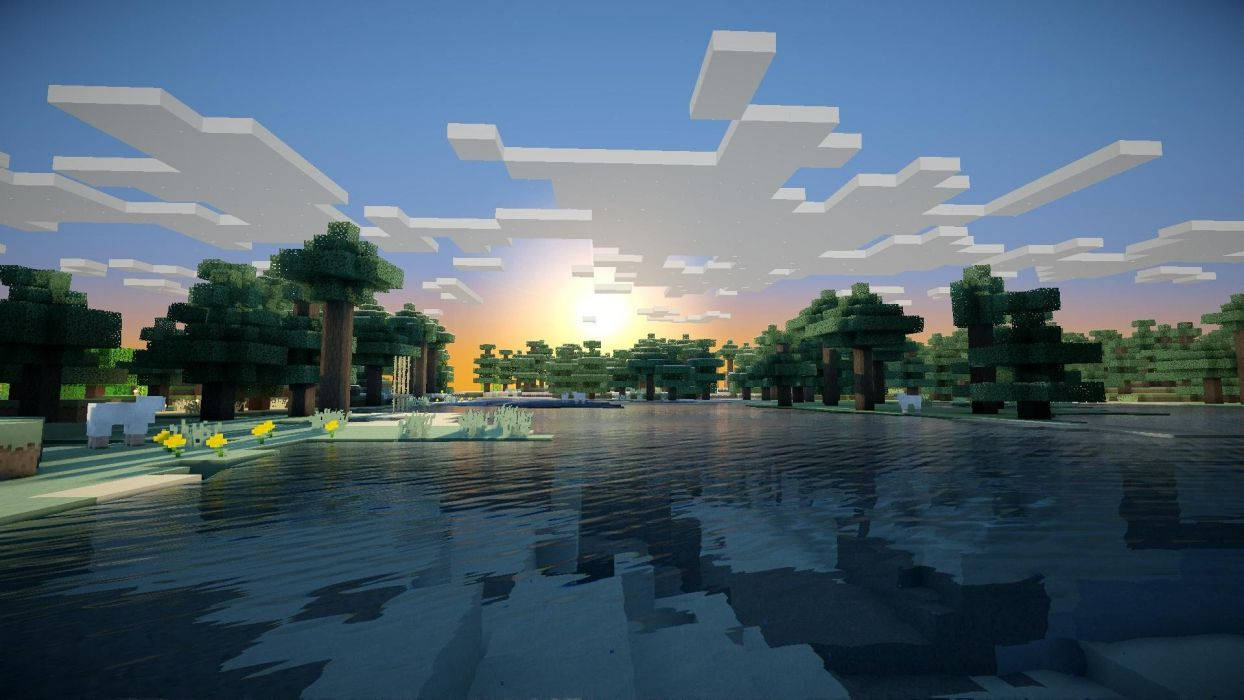 4K Minecraft 壁紙 桌布 壁紙 — 平靜的Minecraft日落，映照在平靜的湖面上，有像素化的樹木和方塊狀的雲朵倒映在水中。