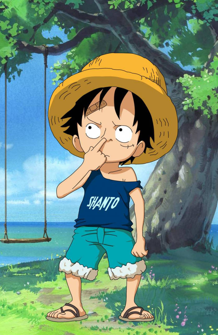Luffy Straw Hat 桌布 壁紙 — 年輕動漫男孩戴著草帽站在樹下，靠近海邊的鞦韆，表情若有所思。