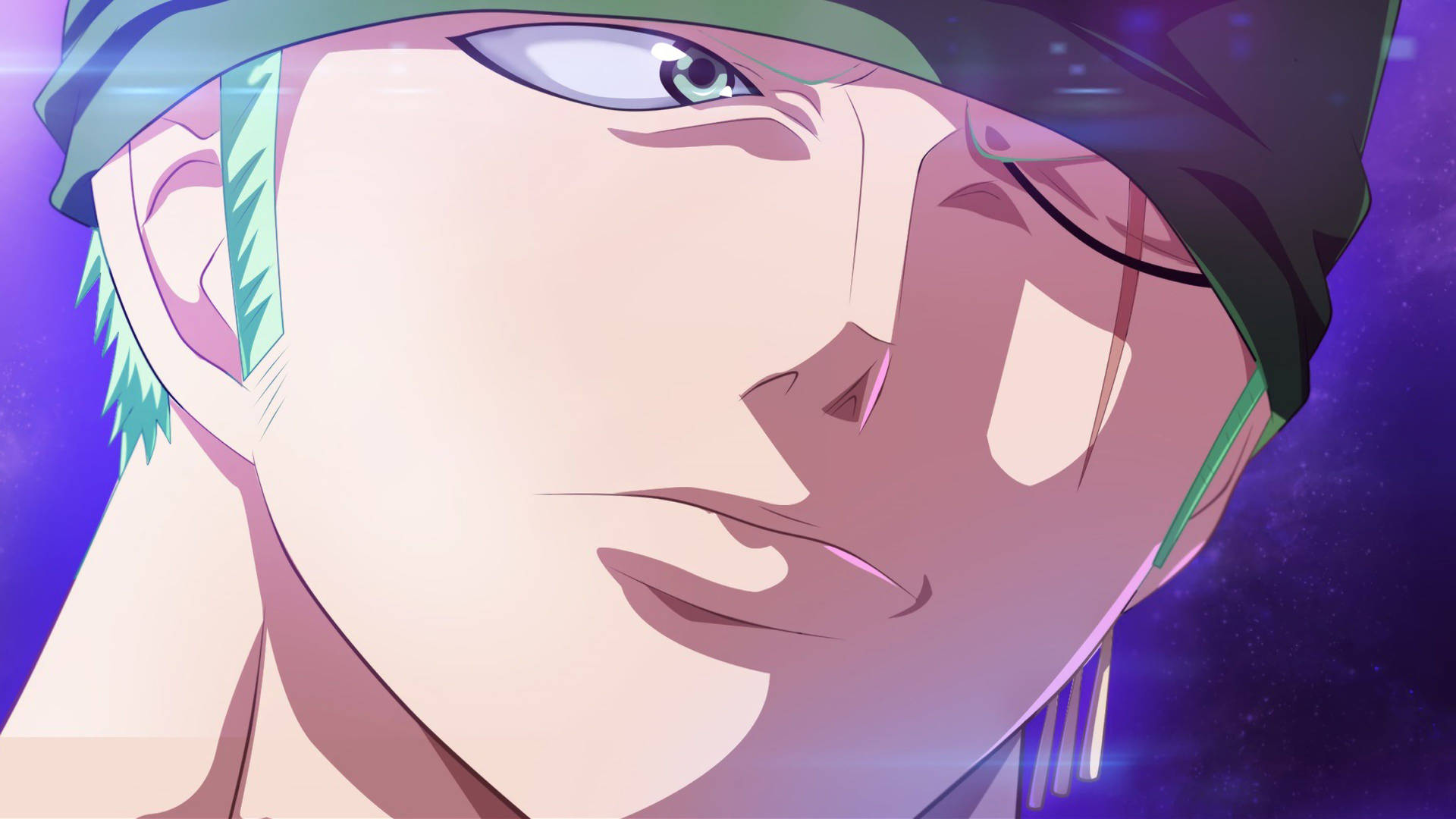 綠色頭髮戴帽子的動畫角色在紫色宇宙背景下微笑。 — 索隆 GIF 壁紙