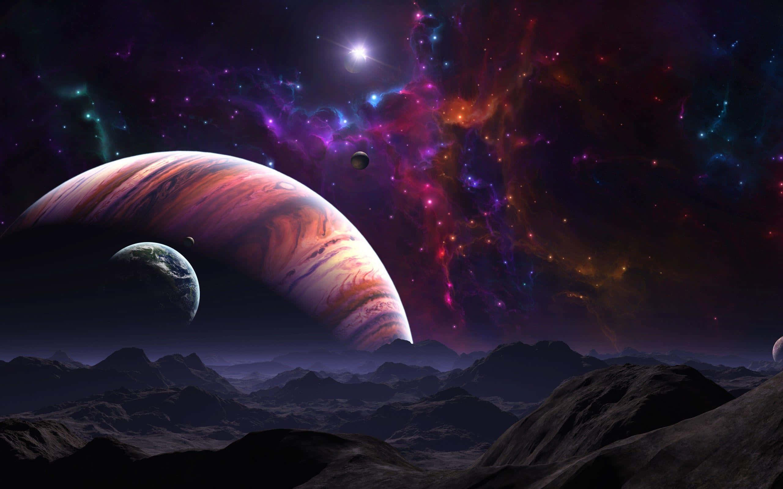 酷炫太空 桌布 壁紙 — 廣闊的外星景觀仰望一顆巨大的旋轉行星和一個充滿活力的星雲，散發著宇宙色彩。