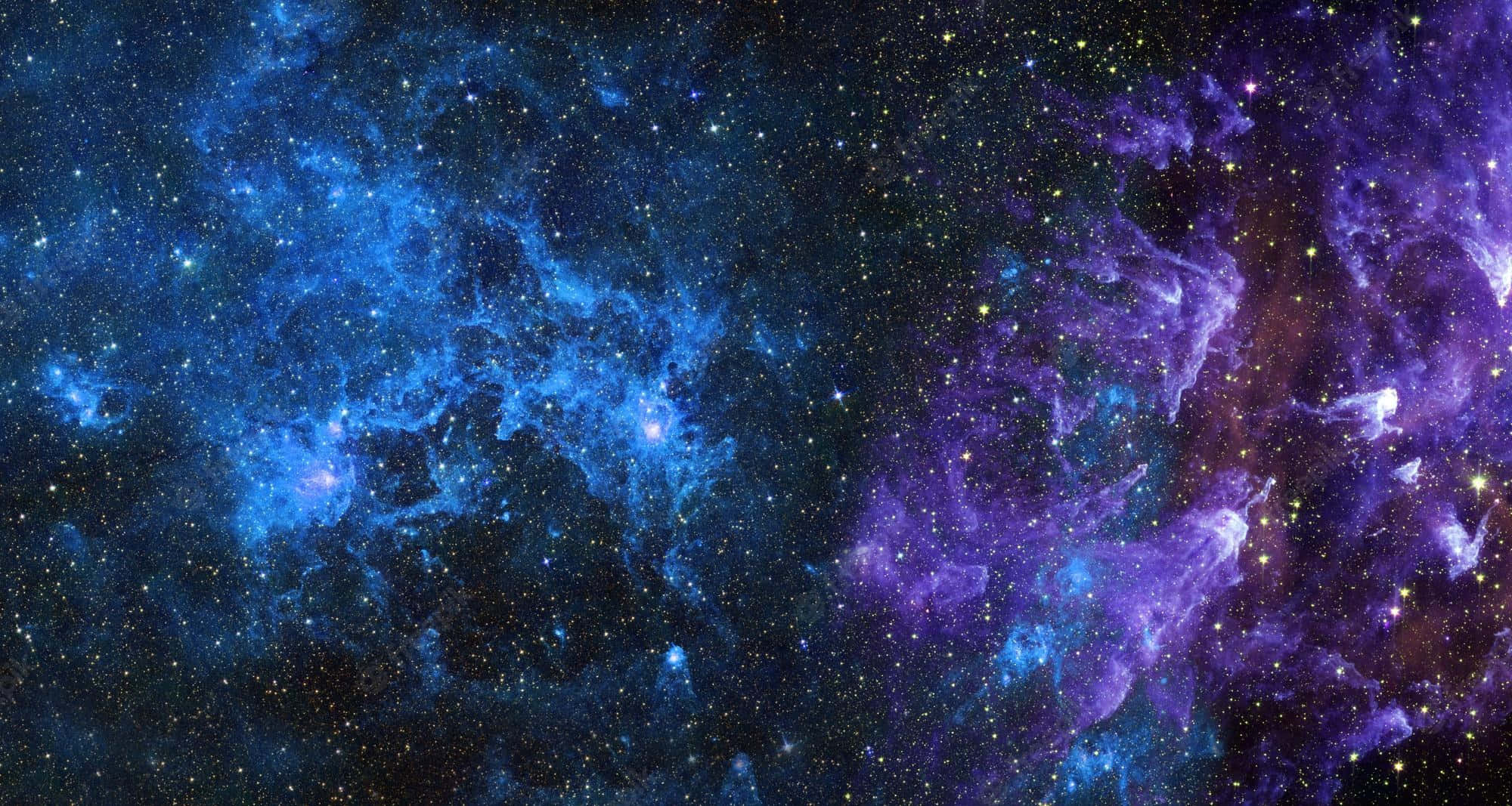 自然 桌布 壁紙 — 廣闊的宇宙星雲在佈滿星辰的虛空中，以電光藍和紫色旋轉。