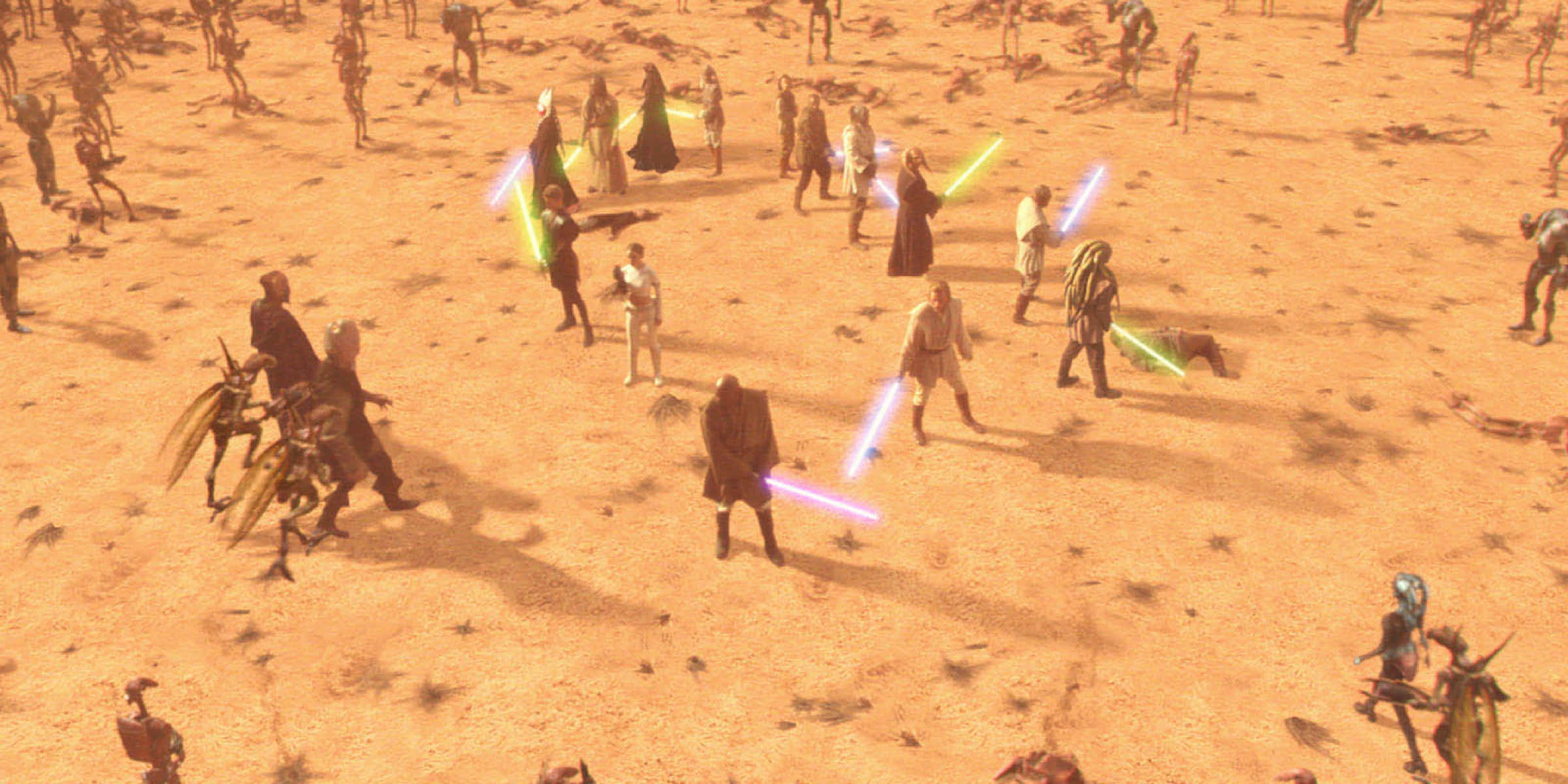 The Battle Of Geonosis 桌布 壁紙 — 廣闊的沙漠戰場，絕地武士和西斯在朦朧的橙色天空下用發光的光劍決鬥。