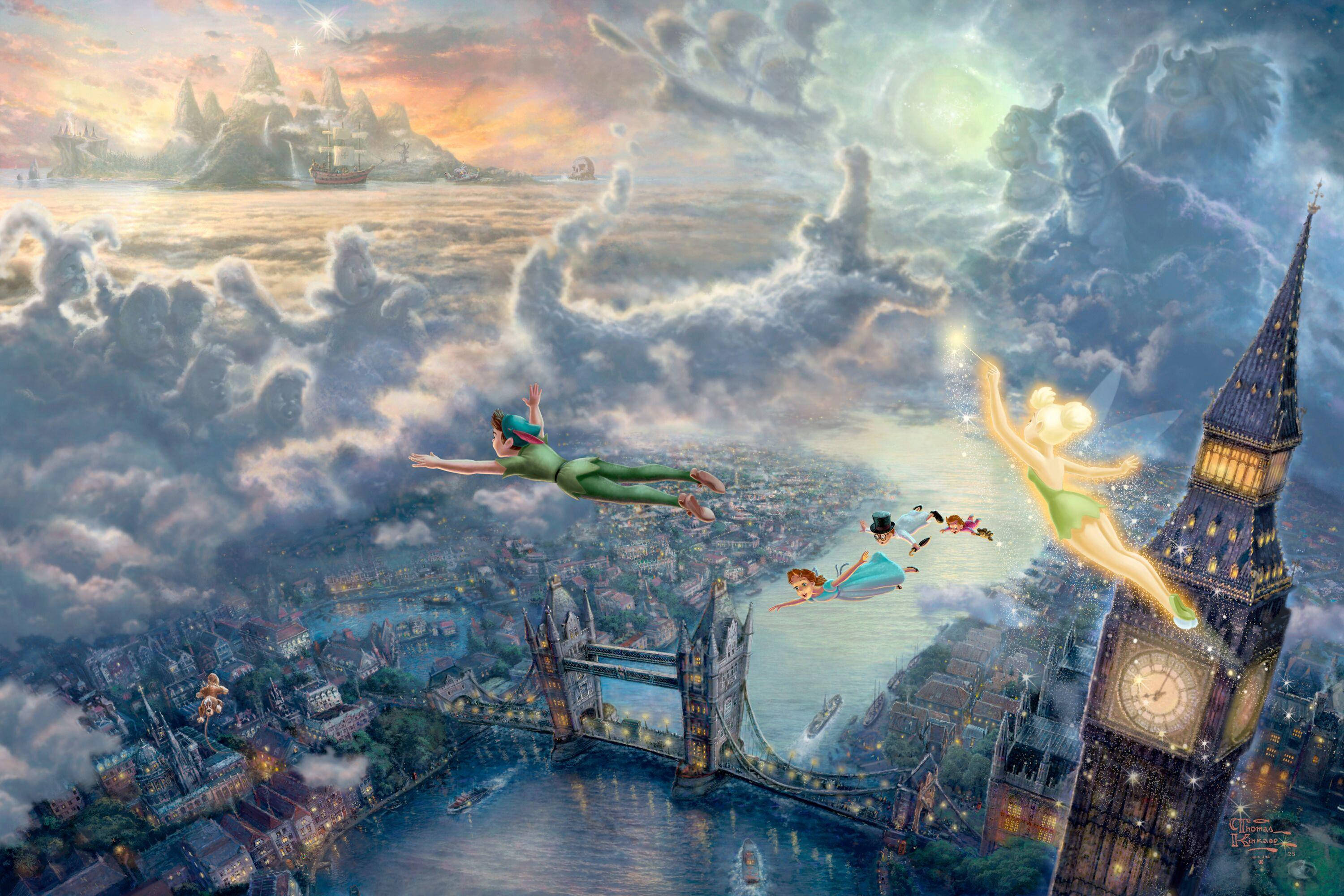 Peter Pan 桌布 壁紙 — 彼得潘和仙子在黃昏時分飛越倫敦塔橋和大笨鐘上空，天空閃耀著魔法般的光芒。