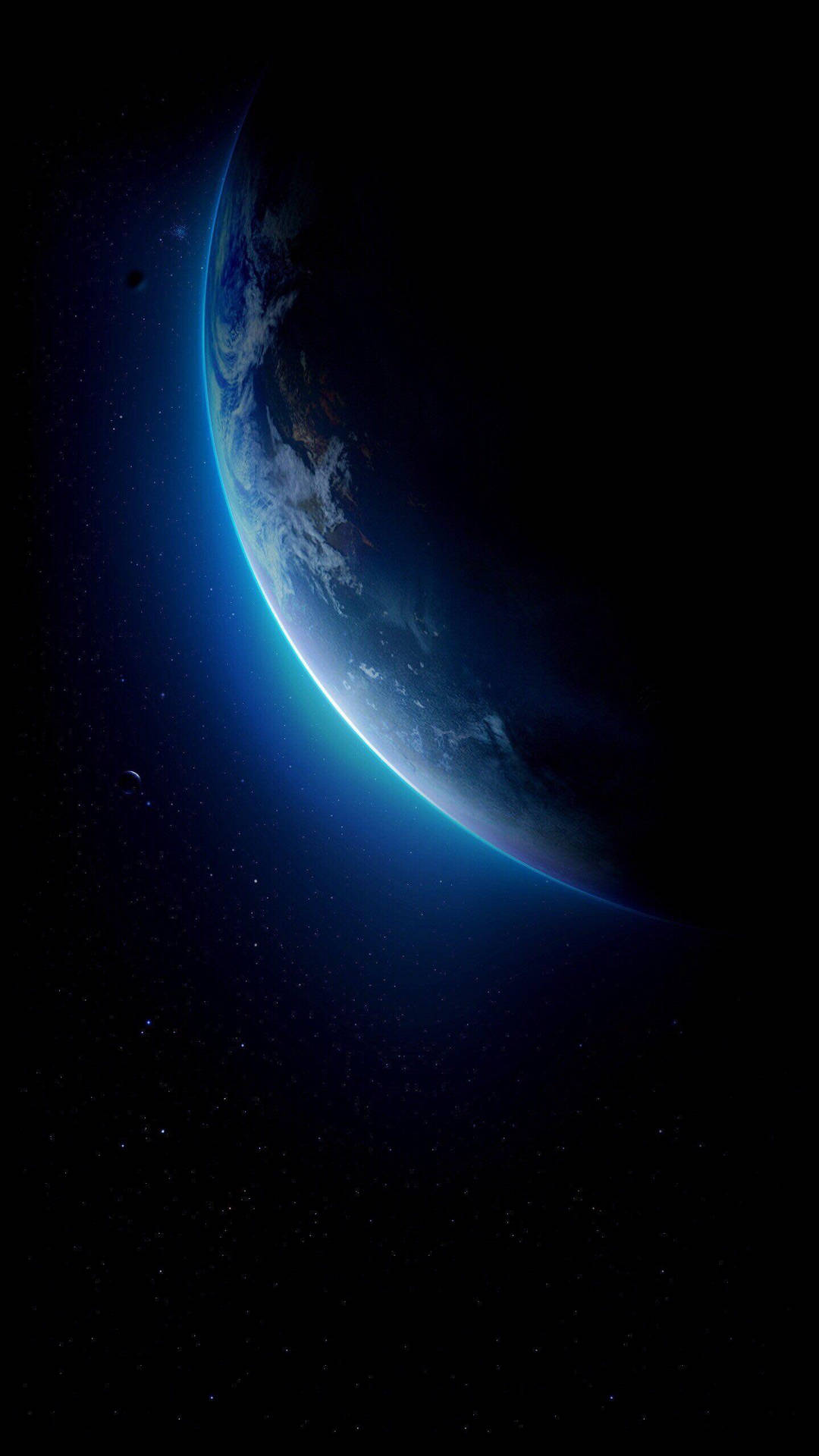 從太空看到的地球，帶有發光的藍色大氣層和星空背景。 — 酷炫鎖定螢幕 壁紙