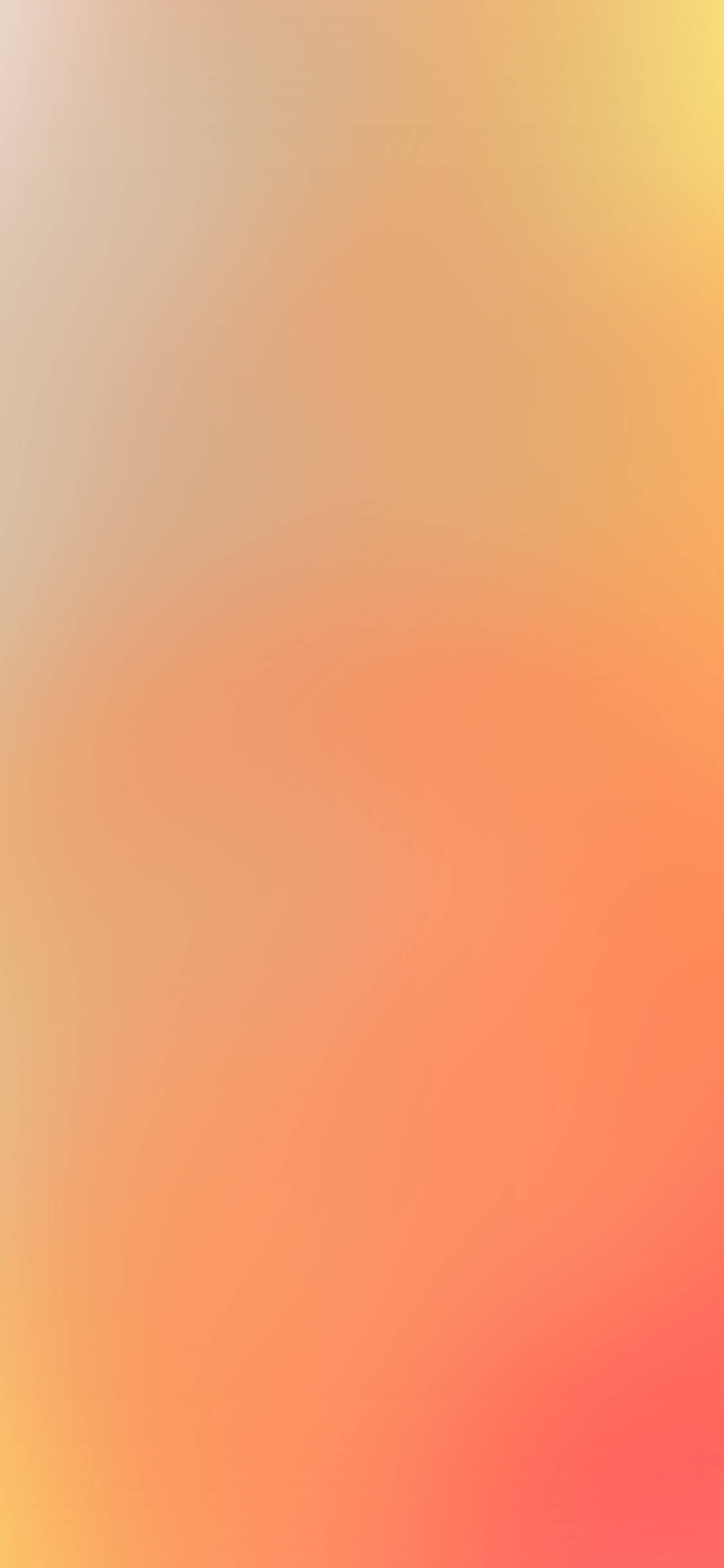Beige iPhone 桌布 壁紙 — 從柔和米色過渡到溫暖橙色和珊瑚粉色的平滑漸變壁紙。