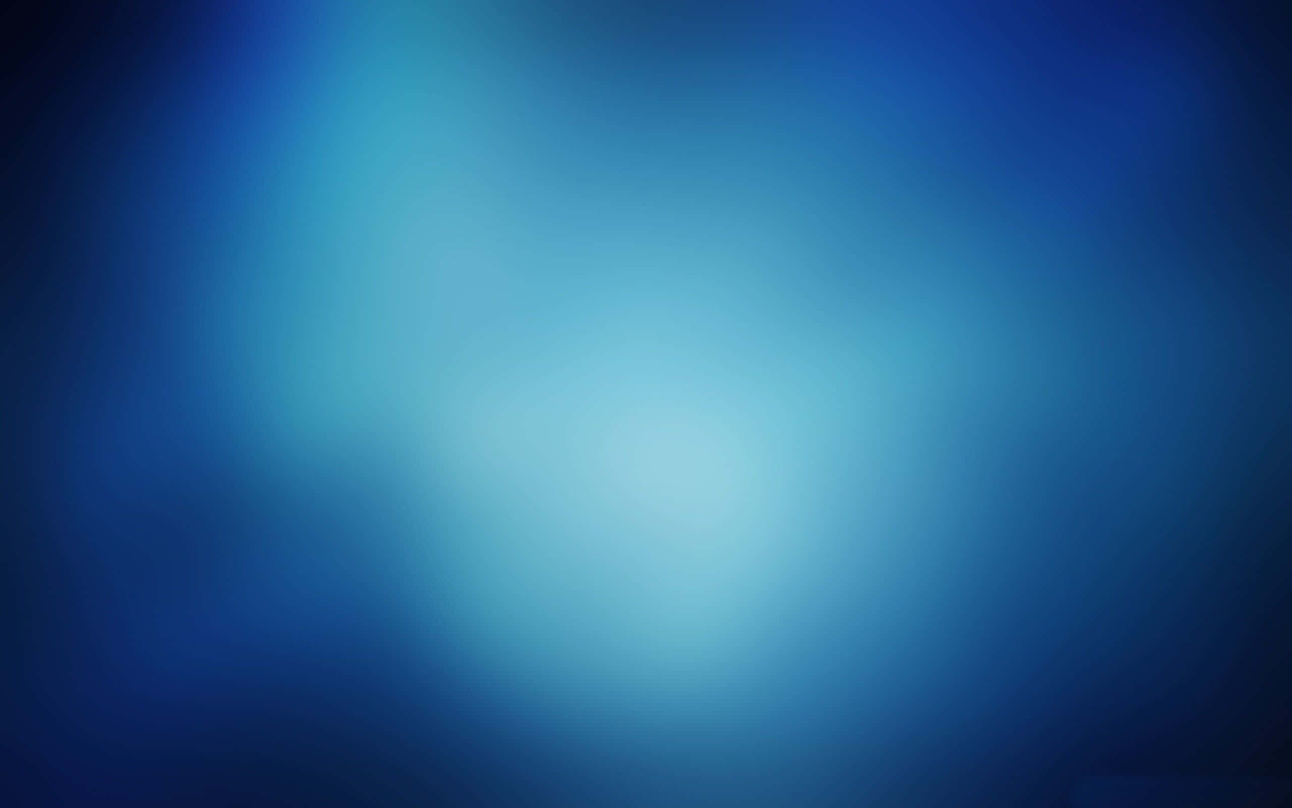 漸層 桌布 壁紙 — 從深藍到淺藍的寧靜漸變，中心柔和發光，營造出平靜的抽象背景。