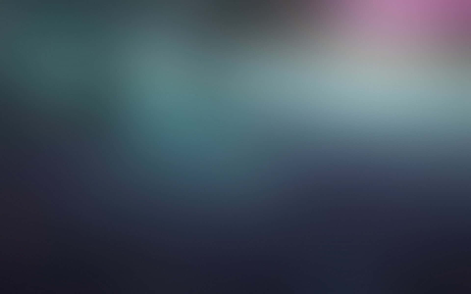 Dark Gradient 桌布 壁紙 — 從青綠色漸變到深紫色和粉紅色的柔和漸變，營造出夢幻般的抽象背景。
