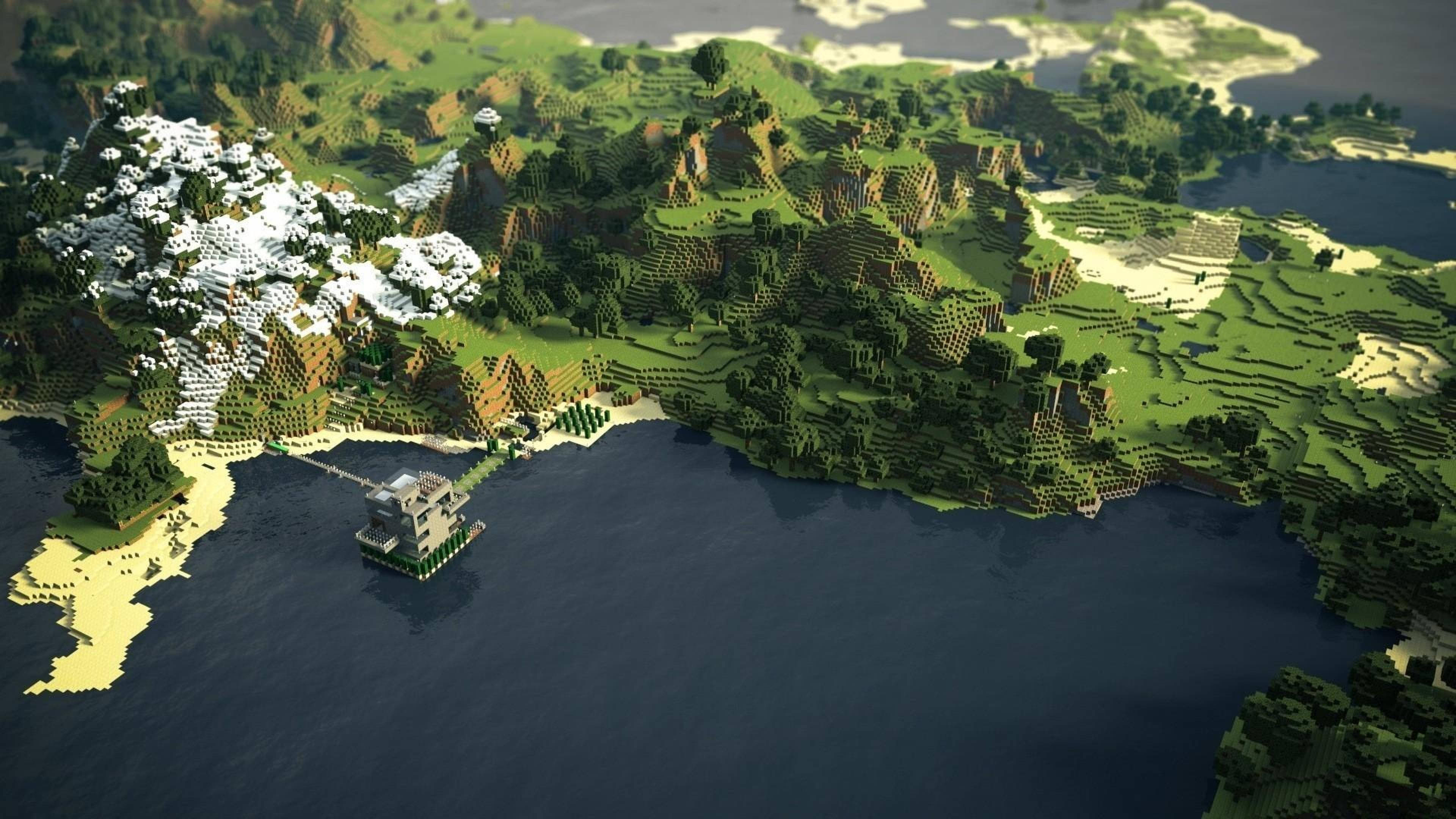 4K Minecraft 壁紙 桌布 壁紙 — 從高空俯瞰一個方塊狀的Minecraft島嶼，有雪峰、森林和一座俯瞰深藍色海水的沿海城堡。
