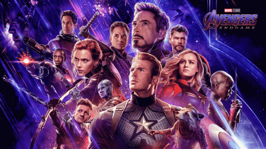 cool avengers 桌布 壁紙 — 復仇者聯盟4：終局之戰電影海報，英雄們身穿宇宙戰鬥裝備，背景是充滿活力的紫色和藍色星空。
