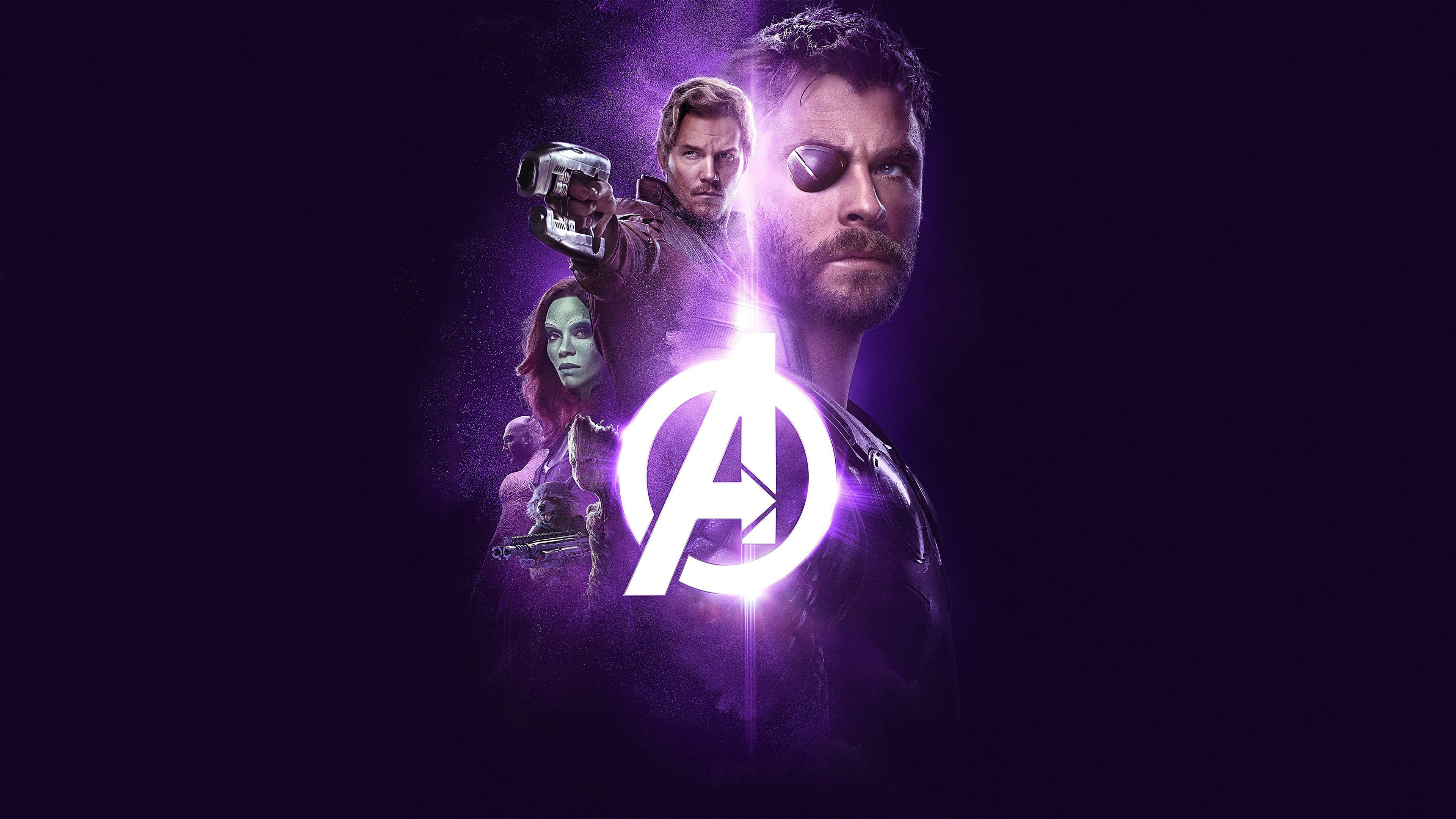 Marvel Aesthetic 桌布 壁紙 — 復仇者聯盟標誌發出紫色光芒，索爾及其他英雄在黑暗宇宙背景下準備就緒。