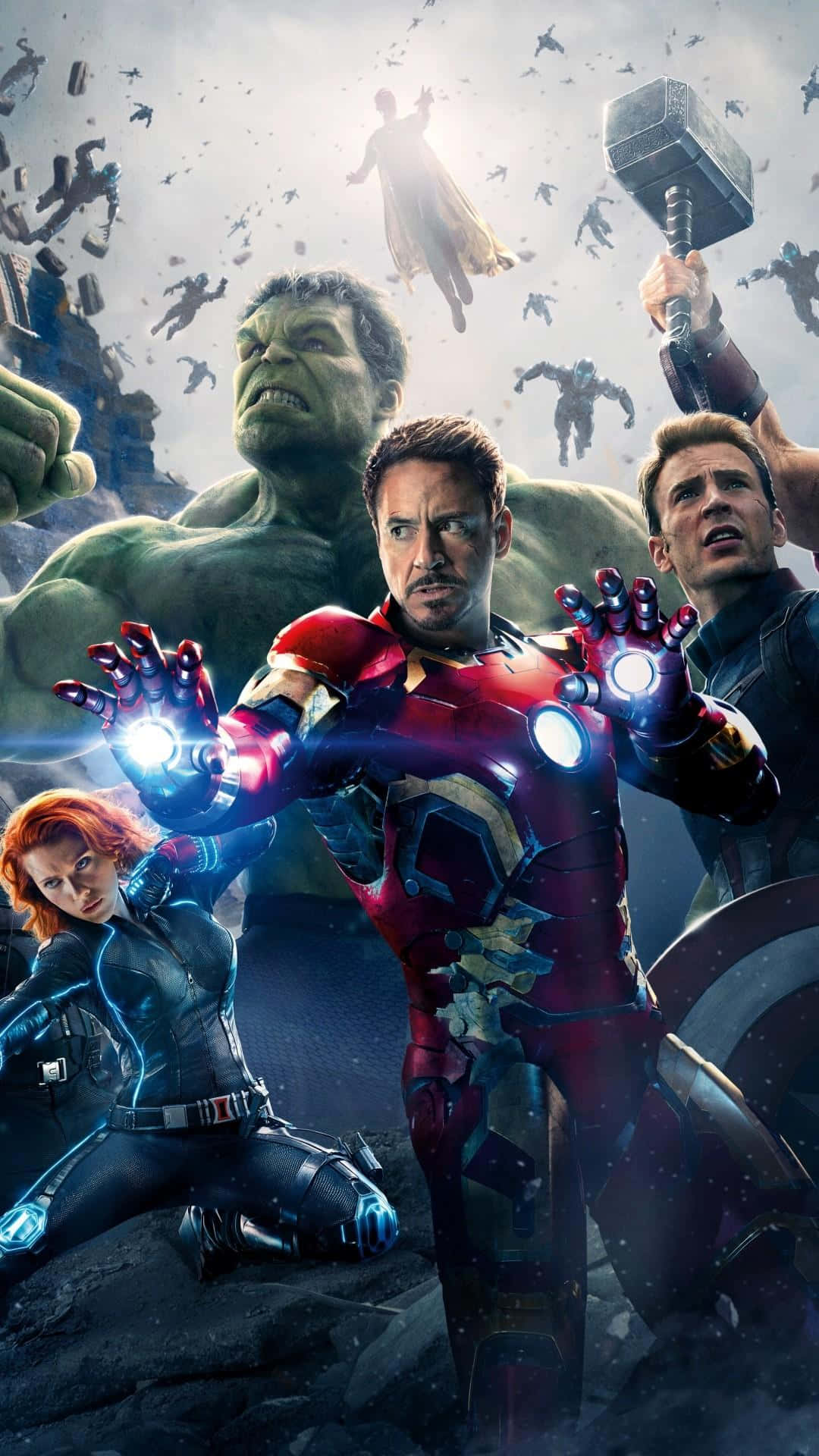Avengers Endgame iPhone 桌布 壁紙 — 復仇者聯盟集結於一場戲劇性的戰鬥場景，鋼鐵人的發光斥力炮、浩克的咆哮、揮舞雷神之錘的索爾，以及黑寡婦準備行動。