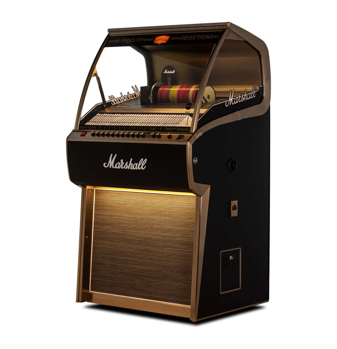Marshall 桌布 壁紙 — 復古Marshall點唱機，帶金色飾邊和發光揚聲器格柵，白色背景。