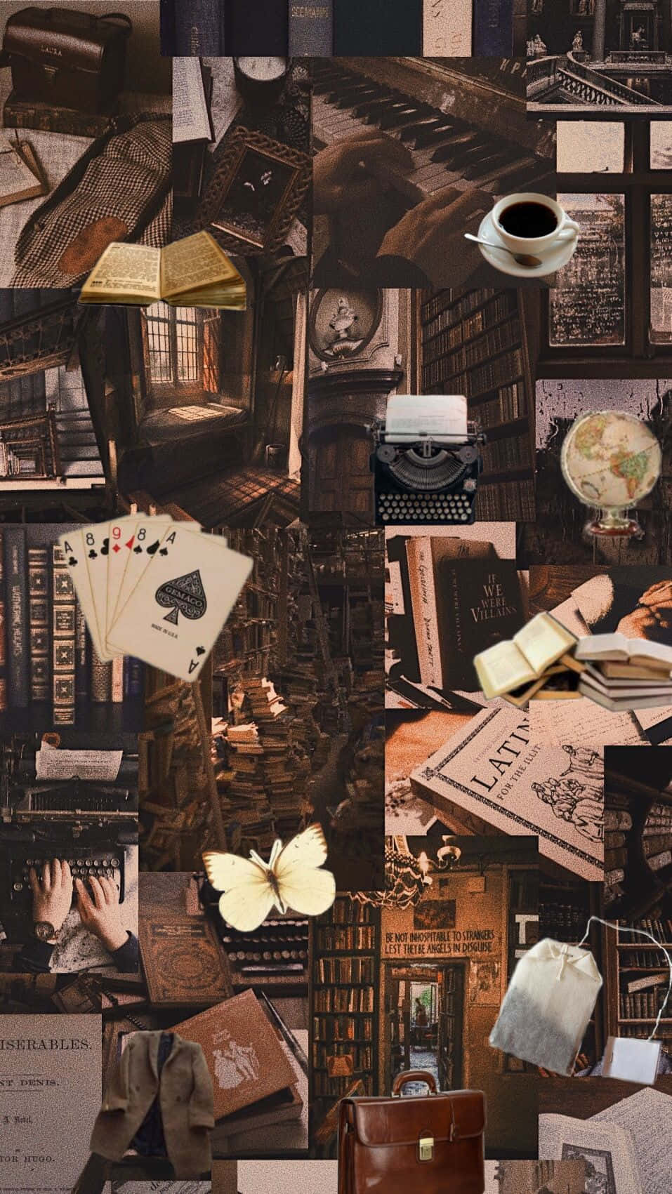 Dark Academia Aesthetic 桌布 壁紙 — 復古懷舊的棕褐色調拼貼畫，包含書籍、打字機和咖啡，營造出充滿文學懷舊氣息的舒適圖書館。