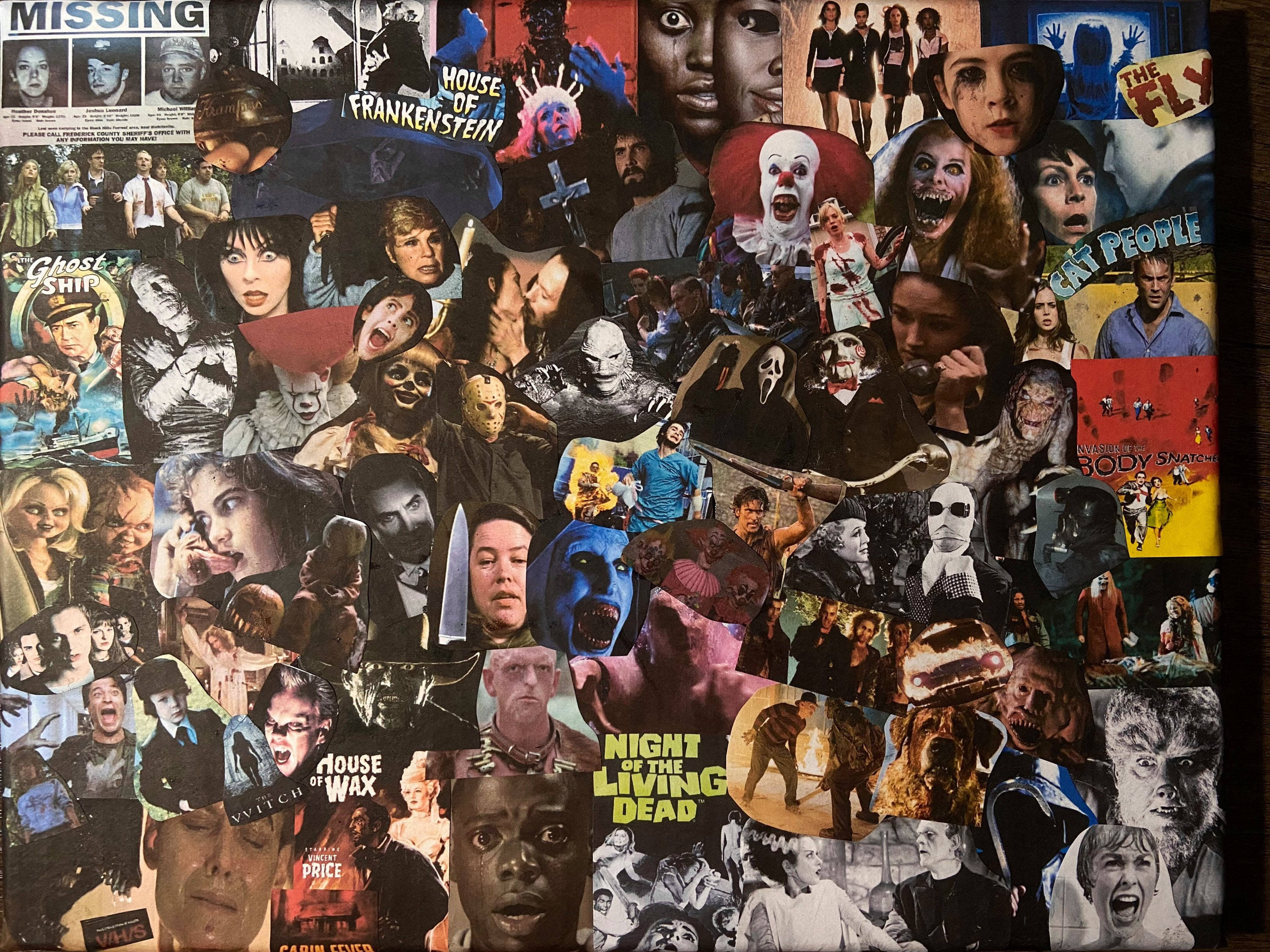Horror Movie Collage 桌布 壁紙 — 恐怖電影海報和標誌性反派（如小丑潘尼懷斯和傑森·沃赫斯）的混亂拼貼畫。