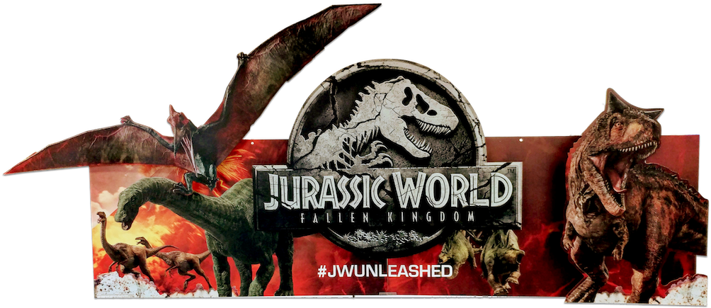 Jurassic World 桌布 壁紙 — 恐龍在《侏羅紀世界：殞落國度》標誌中對著熾熱的背景咆哮。