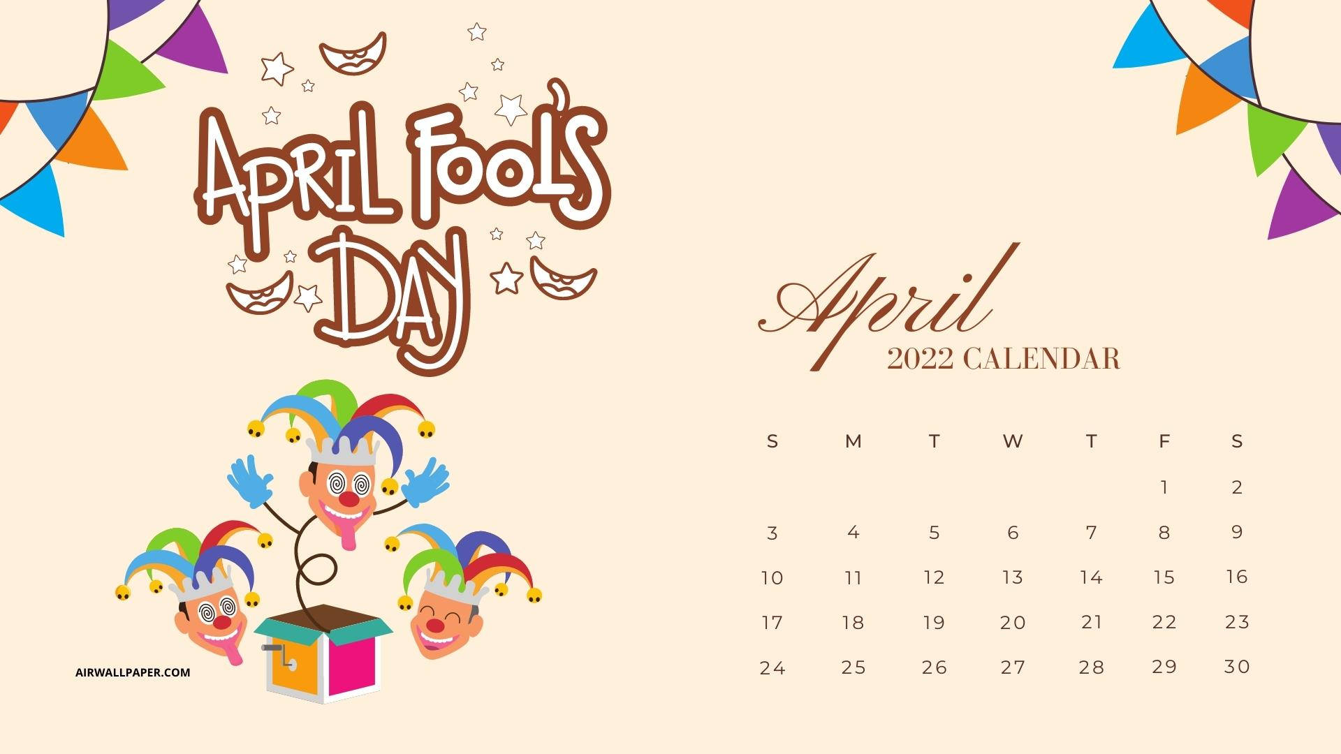 April 桌布 壁紙 — 愚人節日曆，奶油色背景上有一個盒子彈出色彩繽紛的小丑臉和節日彩旗。