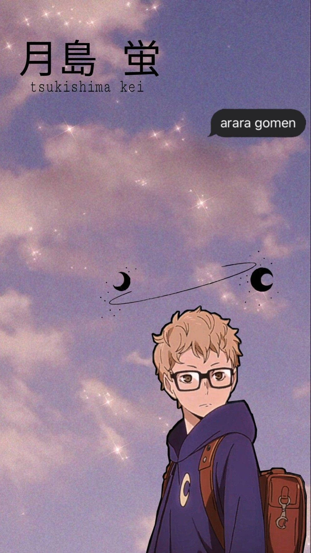 kei tsukishima 桌布 壁紙 — 戴眼鏡背背包的動畫男孩站在星空暮色天空下，有新月和閃爍粒子。