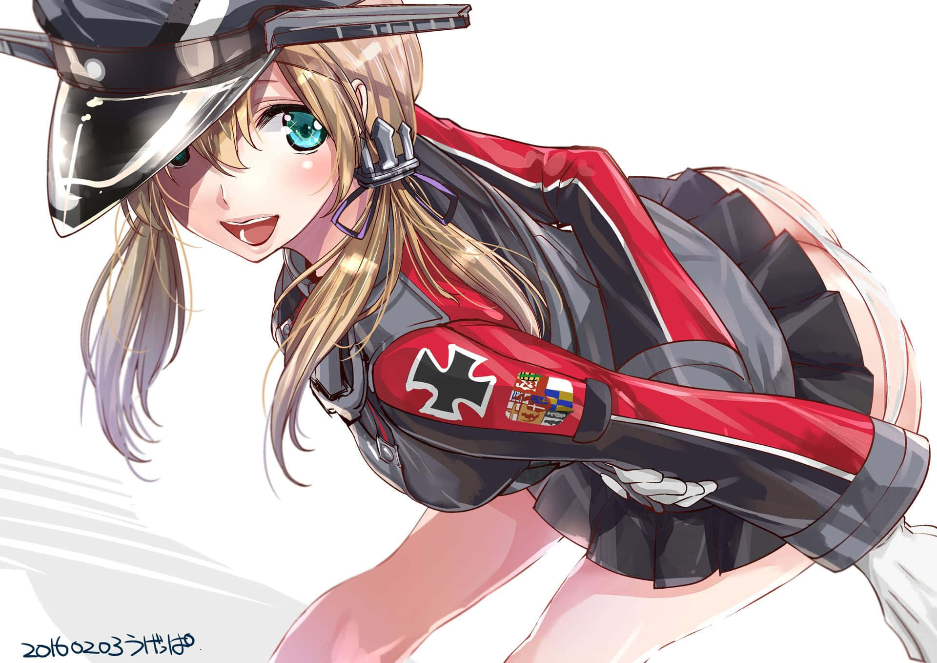 Kantai Collection 桌布 壁紙 — 戴著頭盔和紅色臂章的軍裝風格動漫女孩，向前傾，擁有明亮的藍色眼睛。