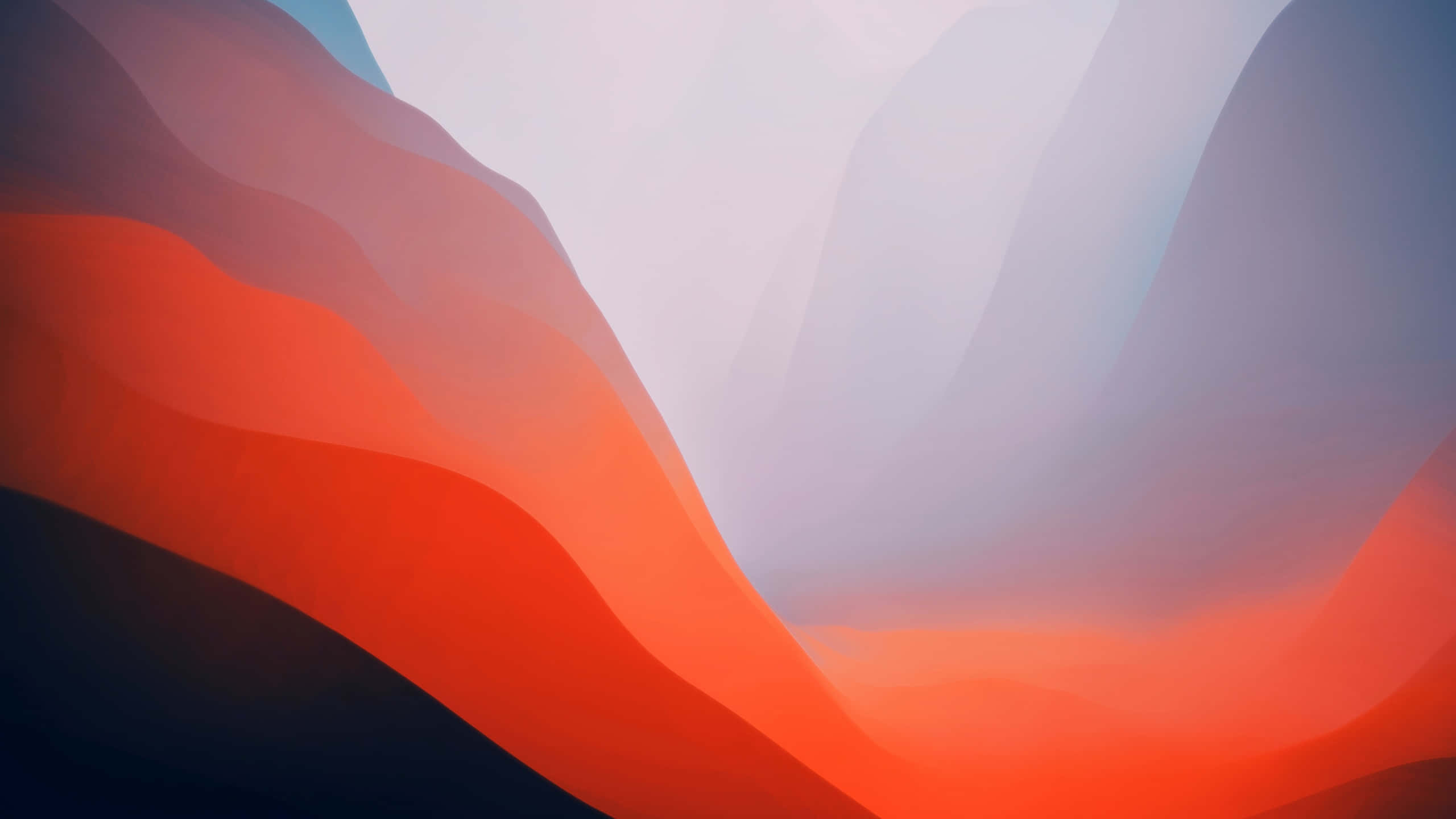 macOS 桌布 壁紙 — 抽象數位藝術作品，呈現橙紅色與冷藍灰色的流動漸變，形成柔和的波浪形態。
