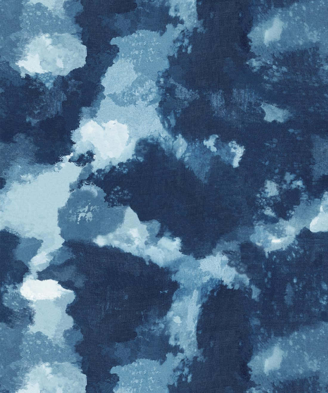 Blue Tie Dye 桌布 壁紙 — 抽象藍白水彩洗滌融合成布料上的有機紋理圖案。