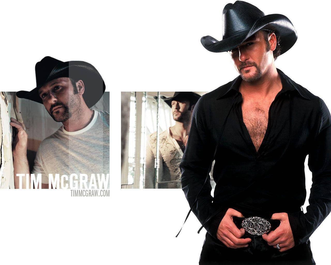 Tim Mcgraw 桌布 壁紙 — 提姆·麥格羅自信地擺姿勢，身穿黑色牛仔帽和襯衫，配以華麗的皮帶扣，背景為白色。