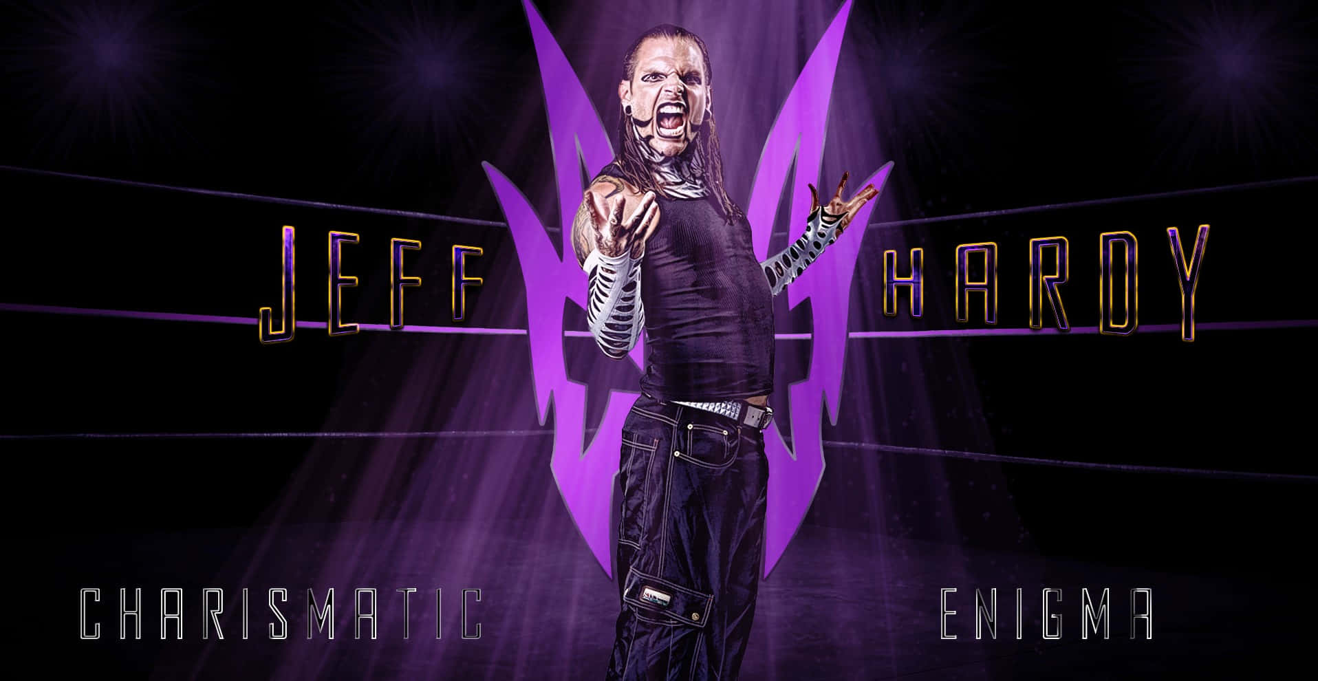 Entertainment 桌布 壁紙 — 摔角手 Jeff Hardy 在紫色燈光下的摔角場中戲劇性地尖叫，並顯示他的名字和「Charismatic Enigma」文字。
