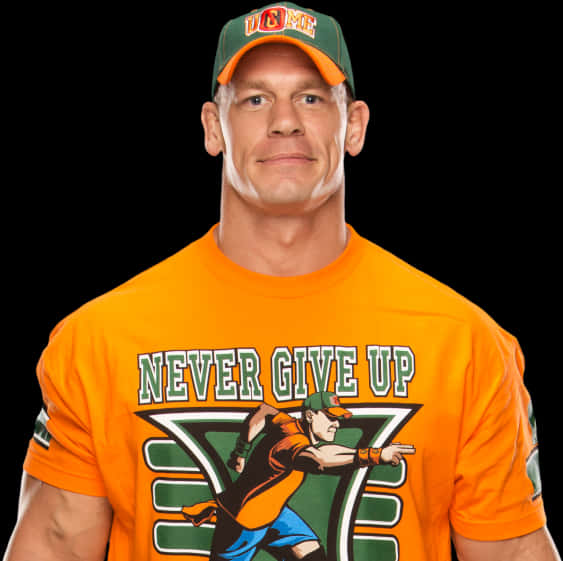 WWE 桌布 壁紙 — 摔角手約翰·希南在黑色背景前自信地擺姿勢，身穿橙色「Never Give Up」T恤和綠色帽子。