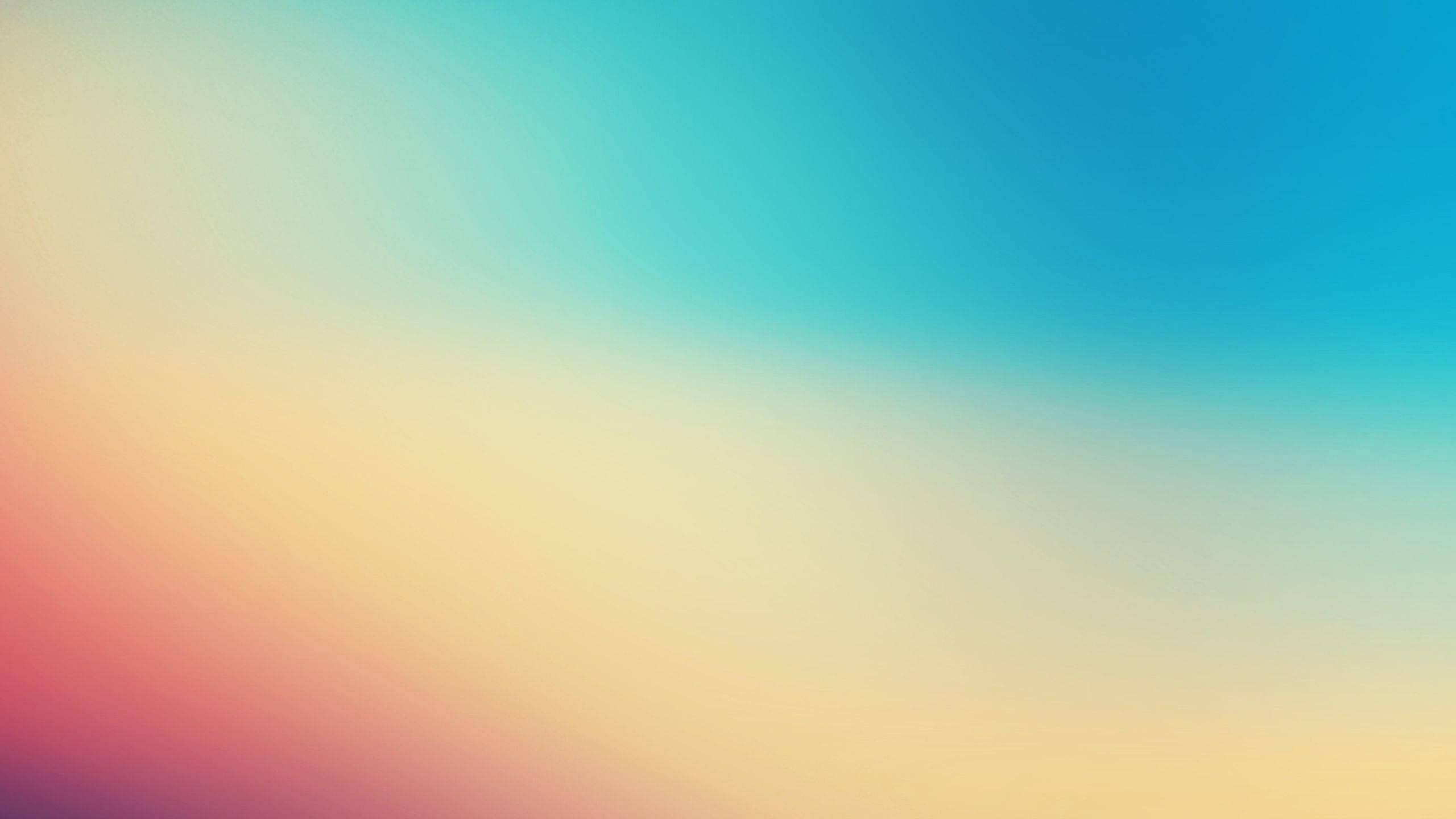 Light 桌布 壁紙 — 整個畫布上，從溫暖的粉紅色和黃色色調平滑過渡到清涼的藍色和藍綠色色調。