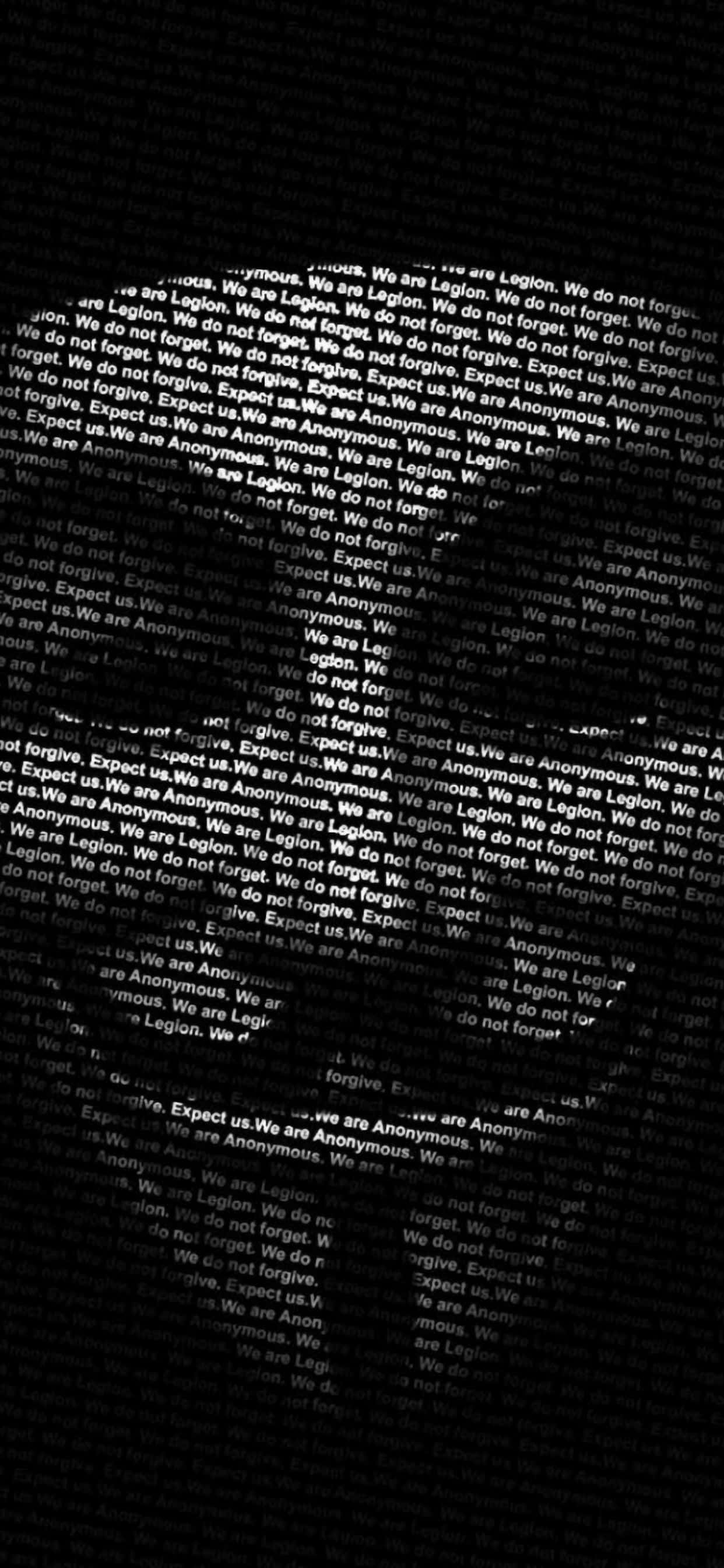Smile 桌布 壁紙 — 文字重複 '我們是軍團。我們不會忘記。期待我們。' 以純白色顯示在黑色背景上。