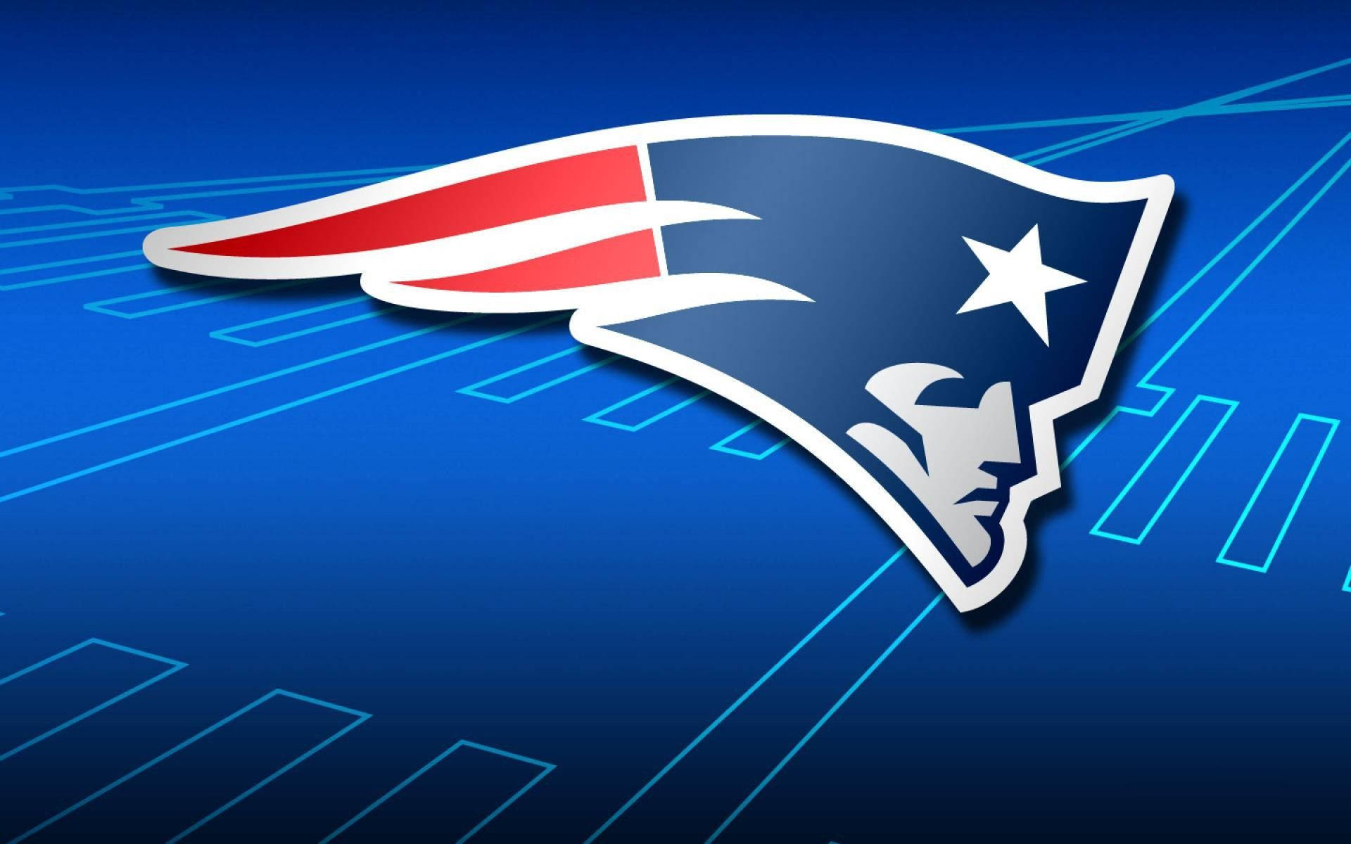 Awesome Patriots 桌布 壁紙 — 新英格蘭愛國者隊標誌，紅白藍色，在深藍色背景上帶有發光的球場線條。