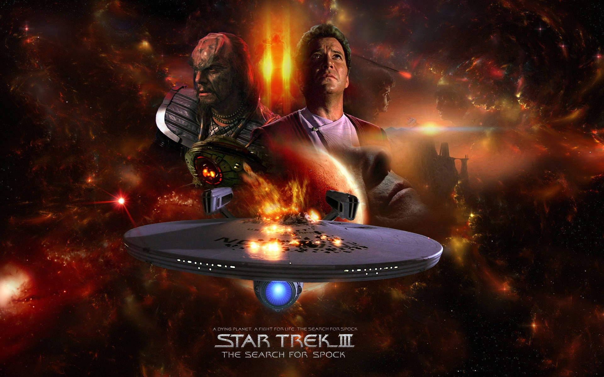 Spock 桌布 壁紙 — 星艦企業號穿越熾熱星雲戰鬥，寇克船長和克林貢戰士在宇宙爆炸的背景下呈現剪影。