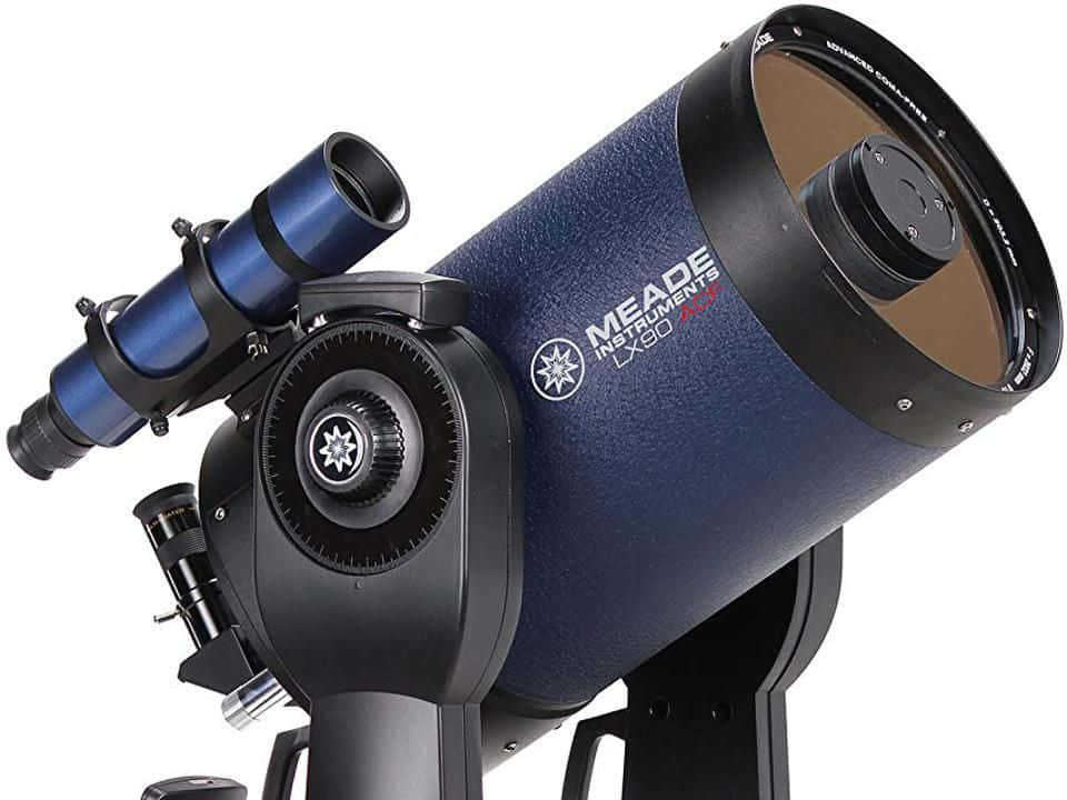 astronomy 桌布 壁紙 — 時尚的藍黑色Meade Instruments LX90望遠鏡，附有尋星鏡和詳細的控制旋鈕。